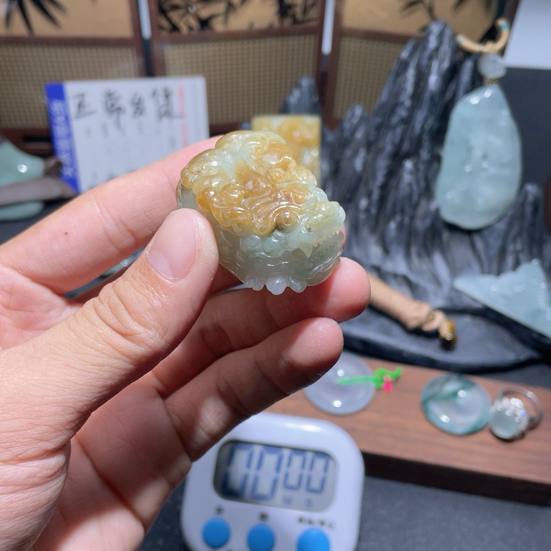 吊坠