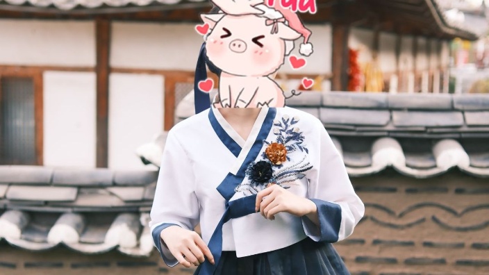 居居：普坝带小姐姐摸大红 的封面图