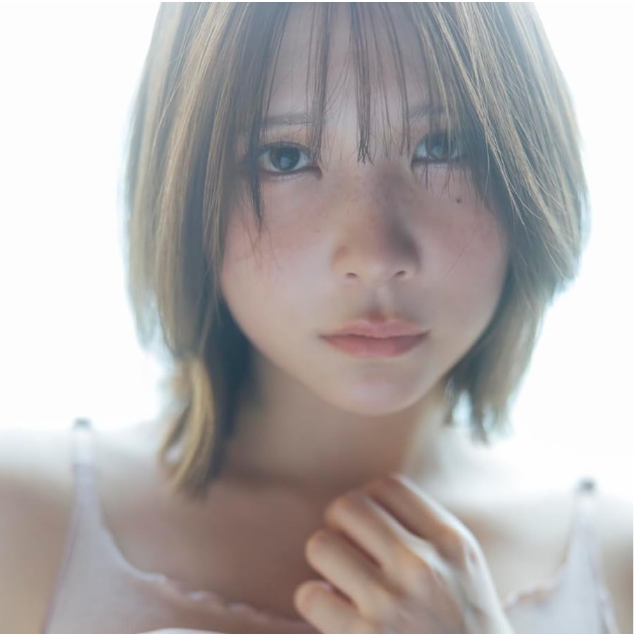 《Marina Amatsu 5th写真集 2.5次元偶像 模特》进口日文