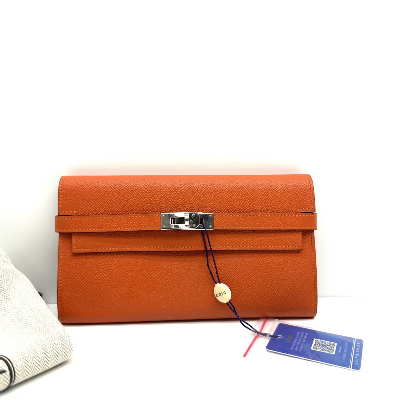98新 Hermes 爱马仕 kelly 银扣 橙色长款钱包 框R刻 epsom皮 配件：尘袋