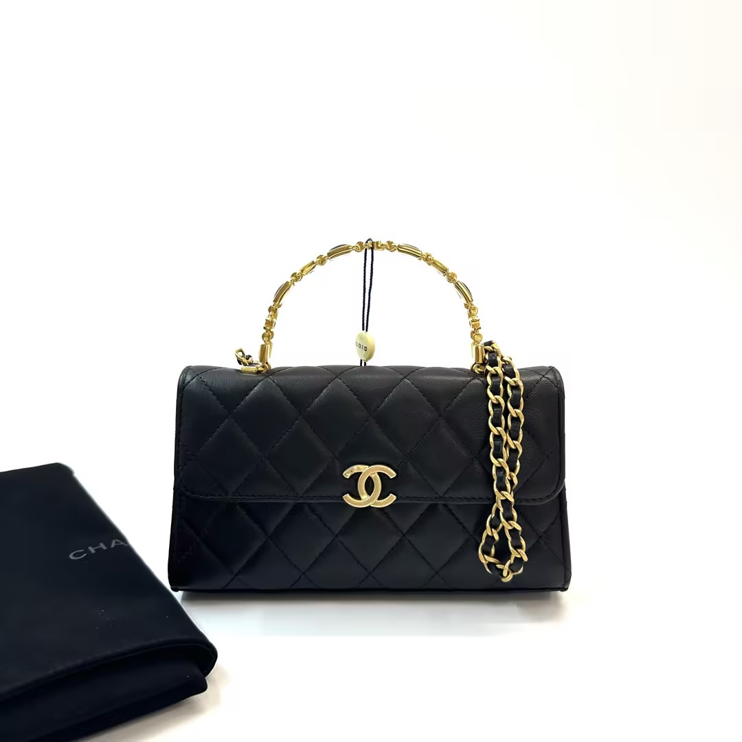 98新 Chanel 香奈儿 22B kelly 金扣 黑色羊皮珐琅手柄扣链条包 新款镭射 配件：尘袋 年份：202