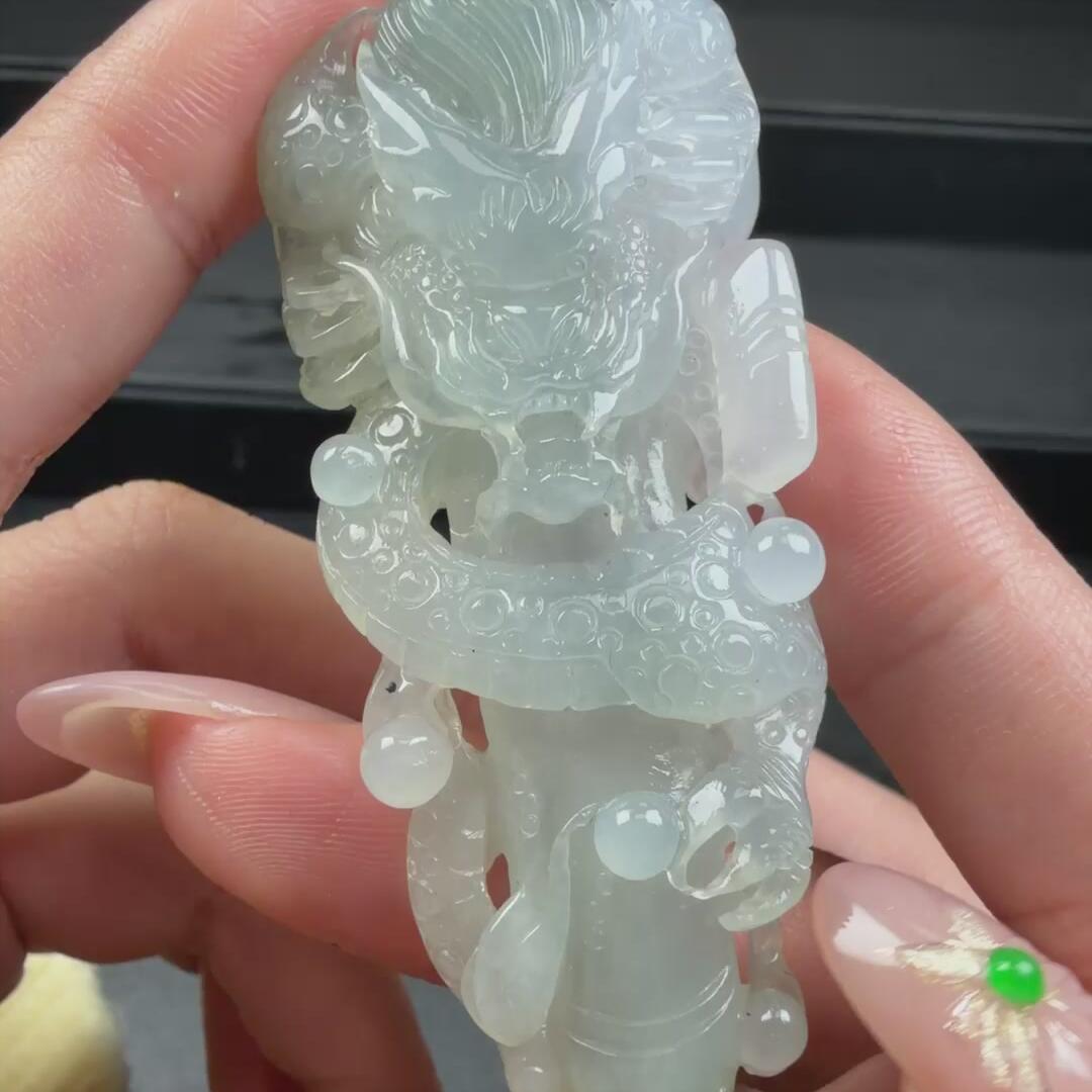 185---雄哥翡翠龙盘柱