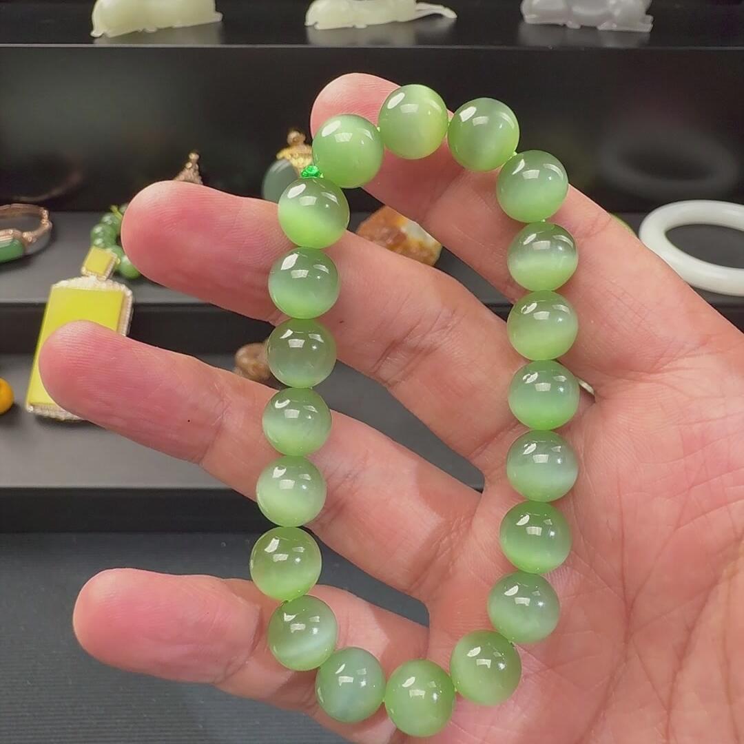 F555和田玉 碧玉猫眼手串 卡10