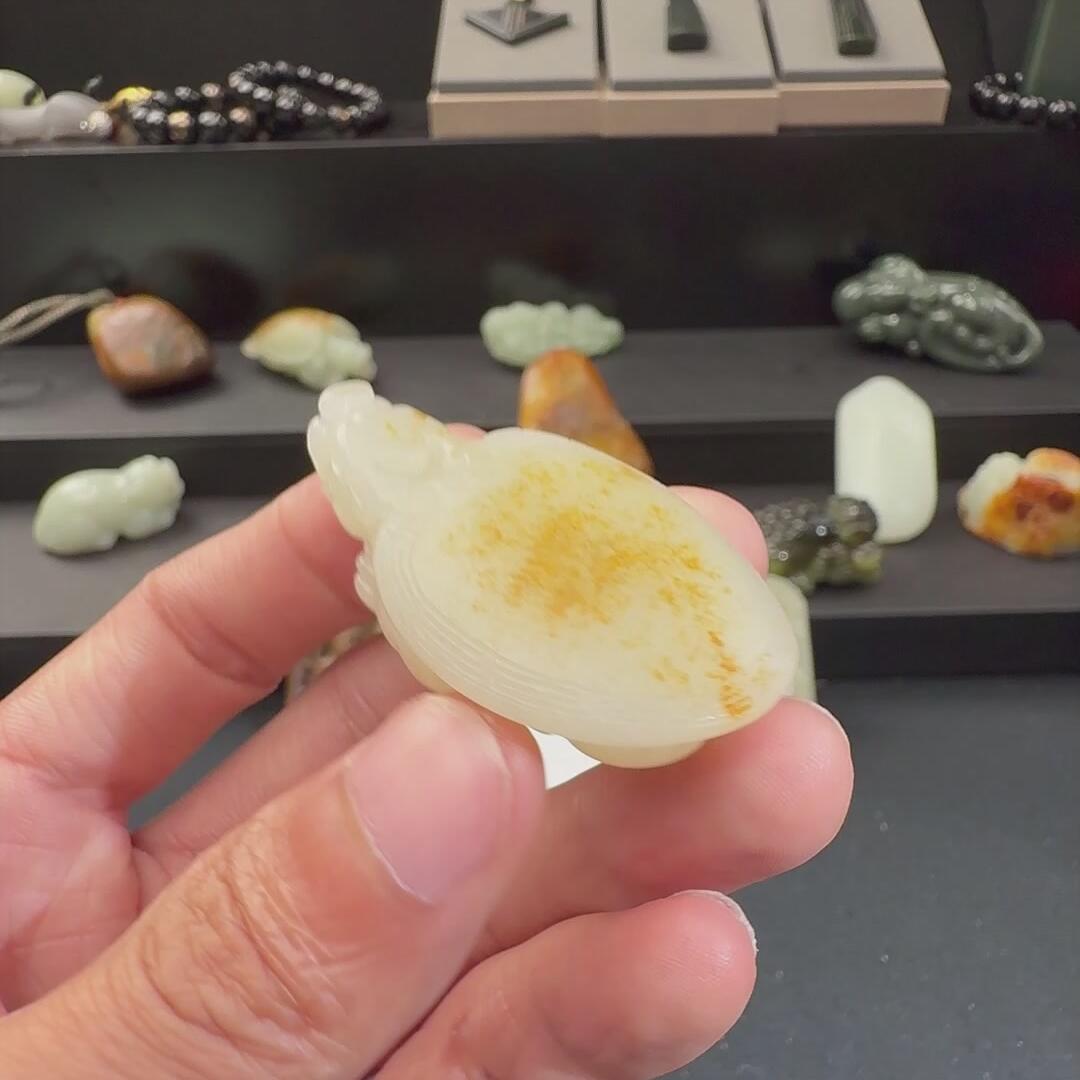 F011和田玉 籽料龙龟