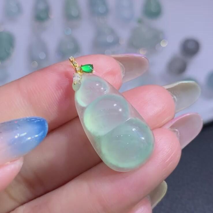 132哈轩 翡翠 18k金 挂件