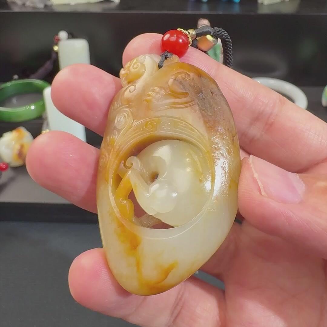 F622和田玉 籽料独籽把件 克42
