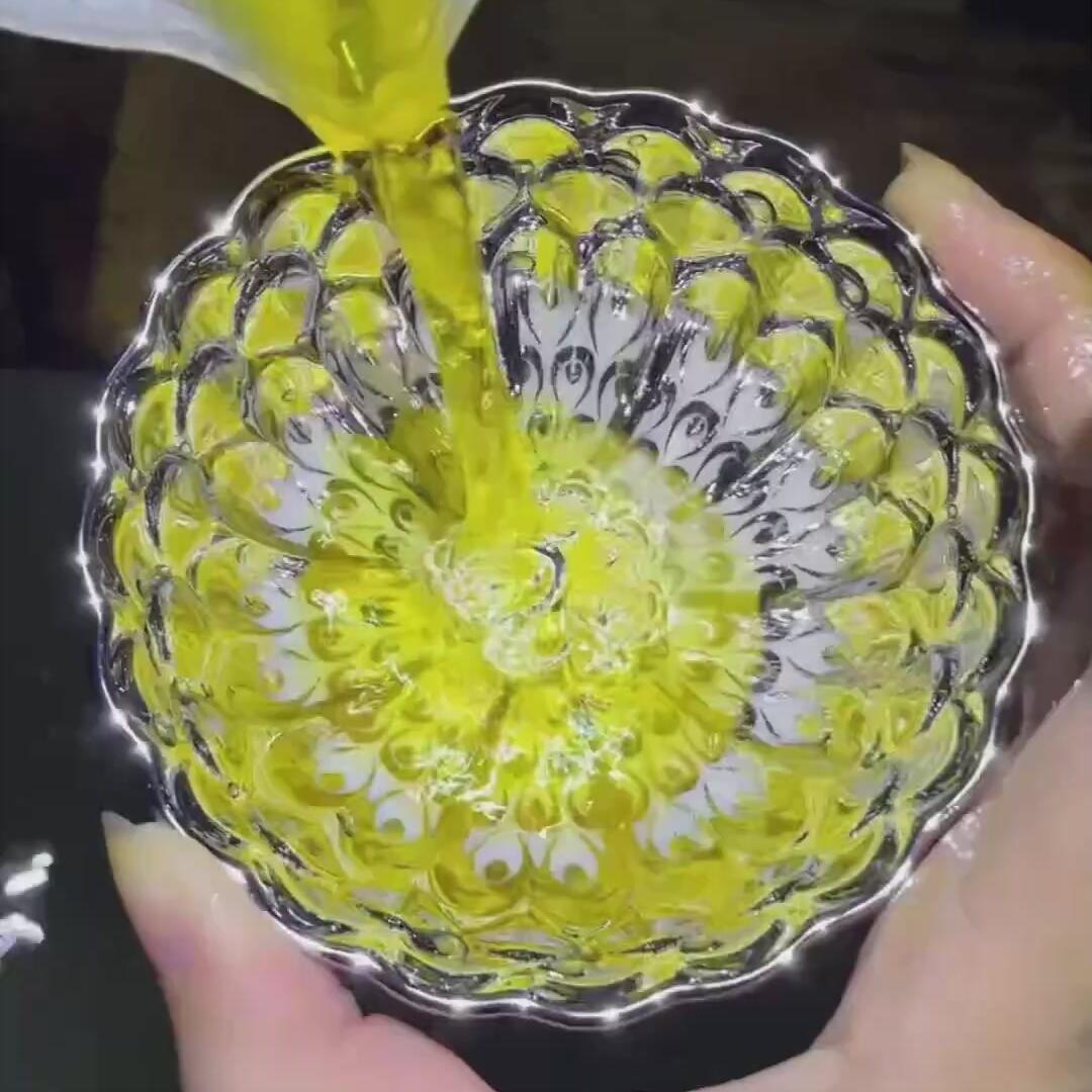 银孔雀