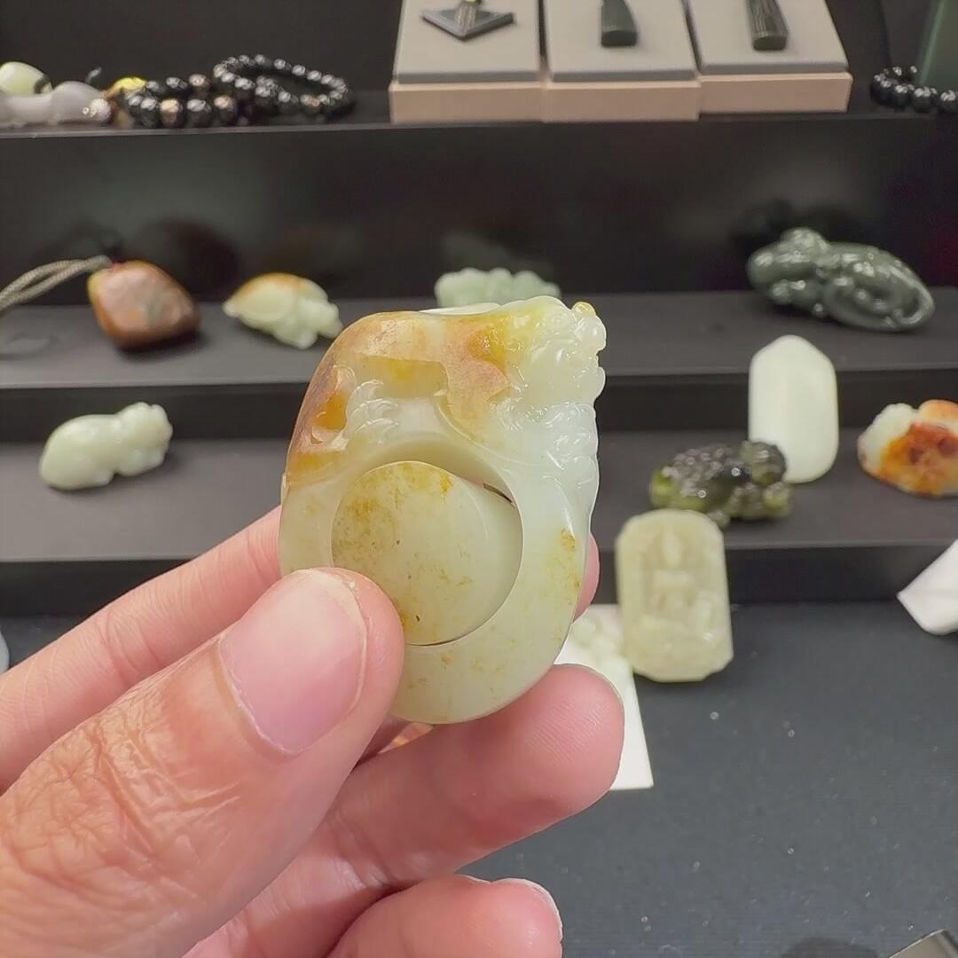 F011和田玉 籽料貔貅