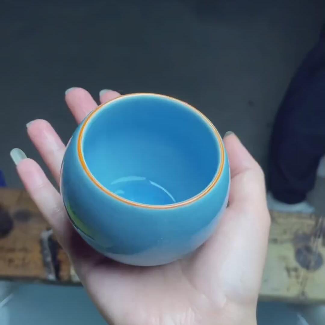 蓝龙蛋
