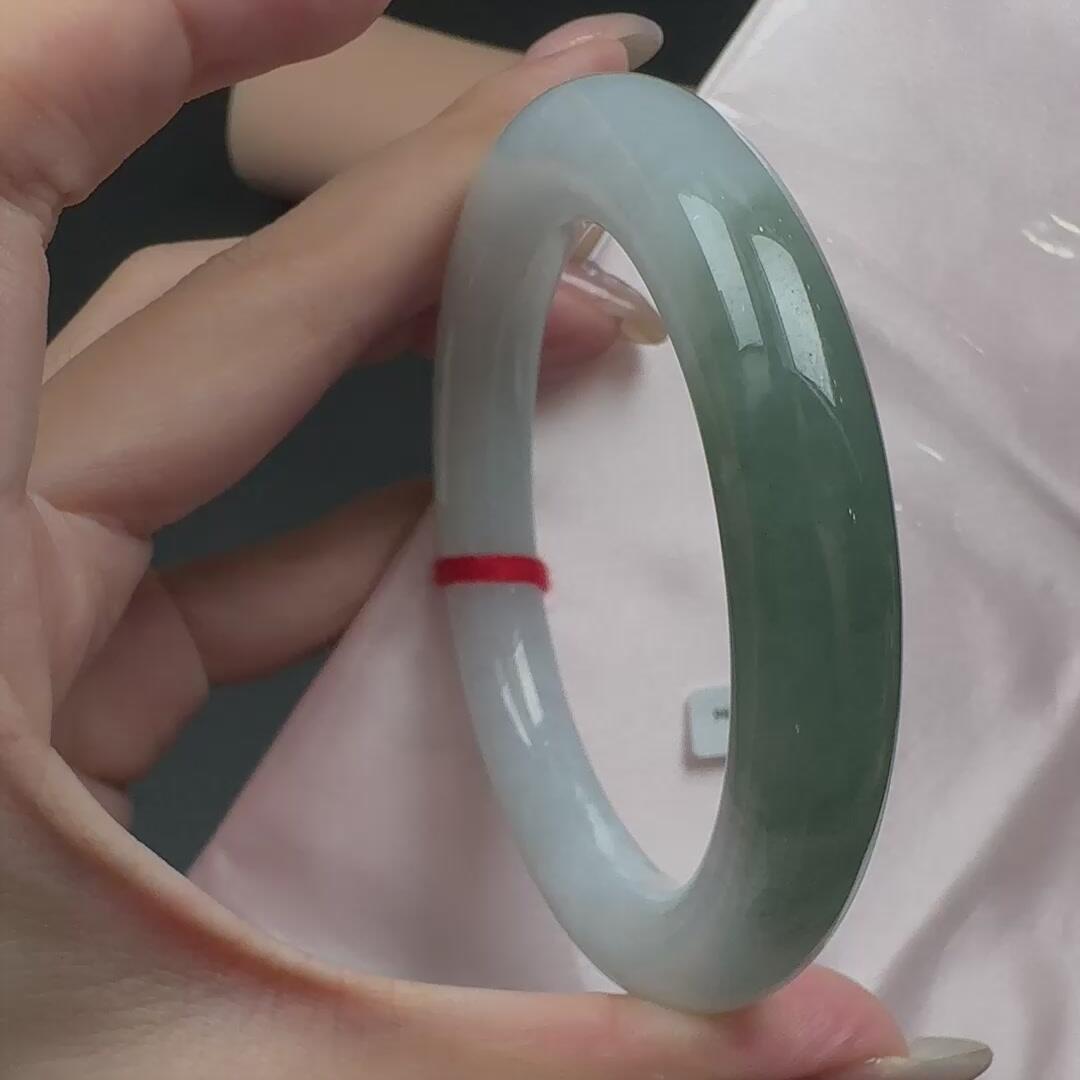 32---翡翠饰品手镯57圈