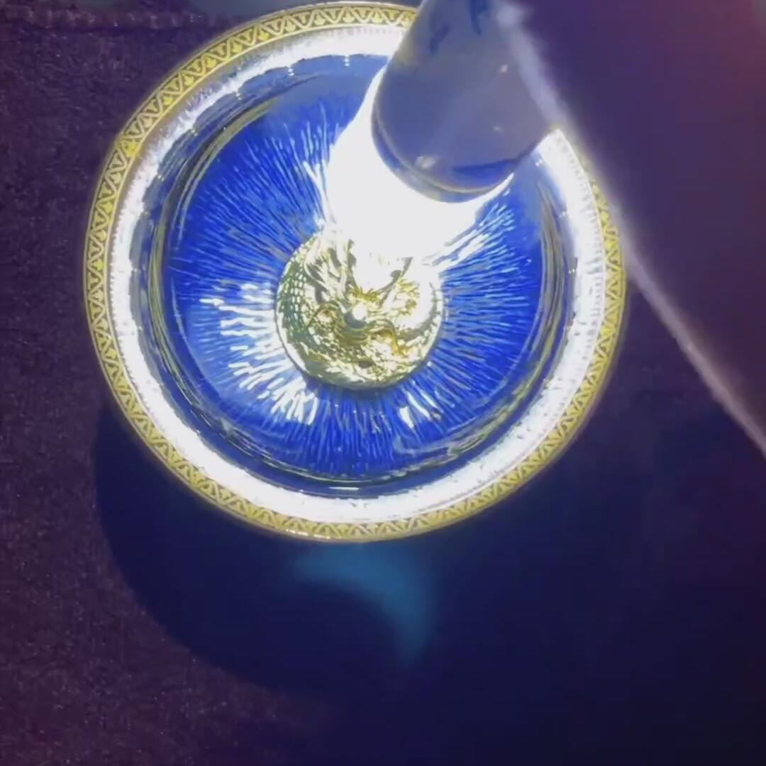 回蓝毫龙头