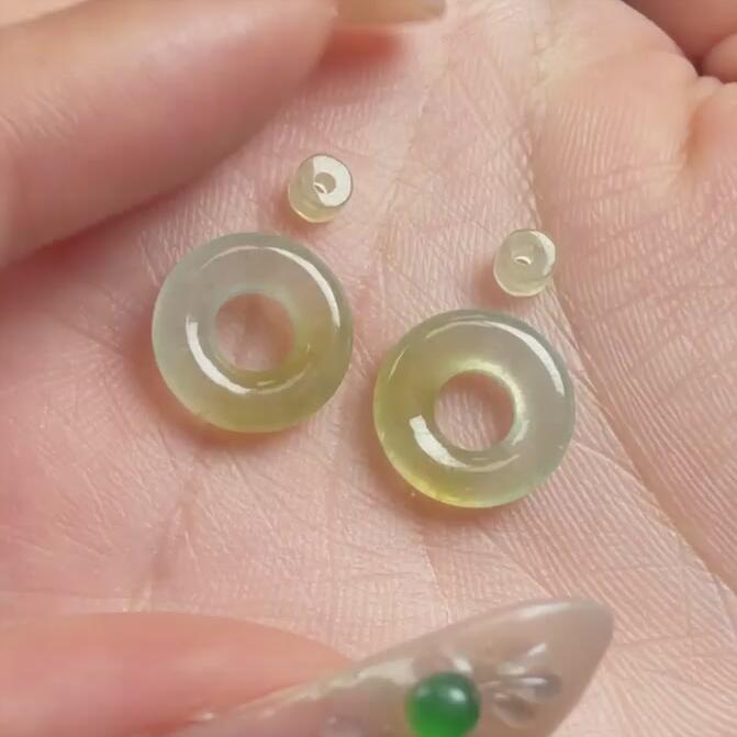 205---海南哥翡翠饰品耳饰一对（送18K金耳线）