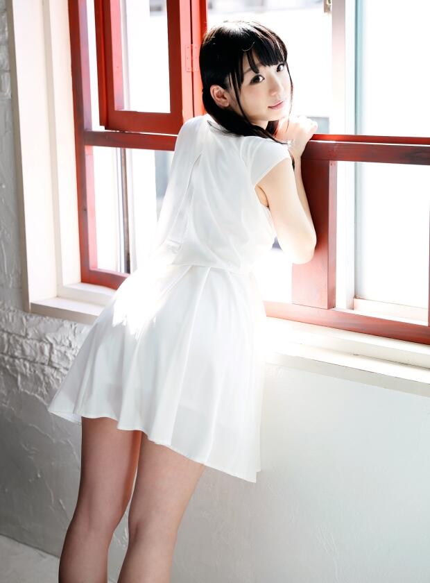 每天分享一个美女——姬川优奈 - 哔哩哔哩