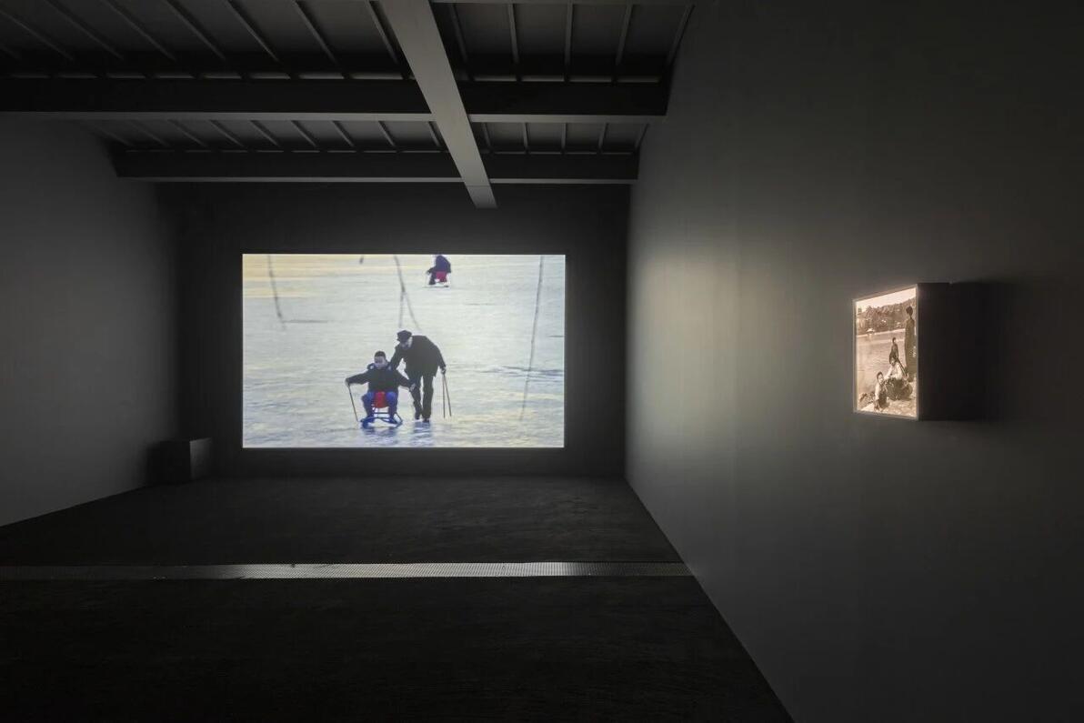 杨福东首个北京机构大展,“香河”于UCCA拉开帷幕 - 哔哩哔哩