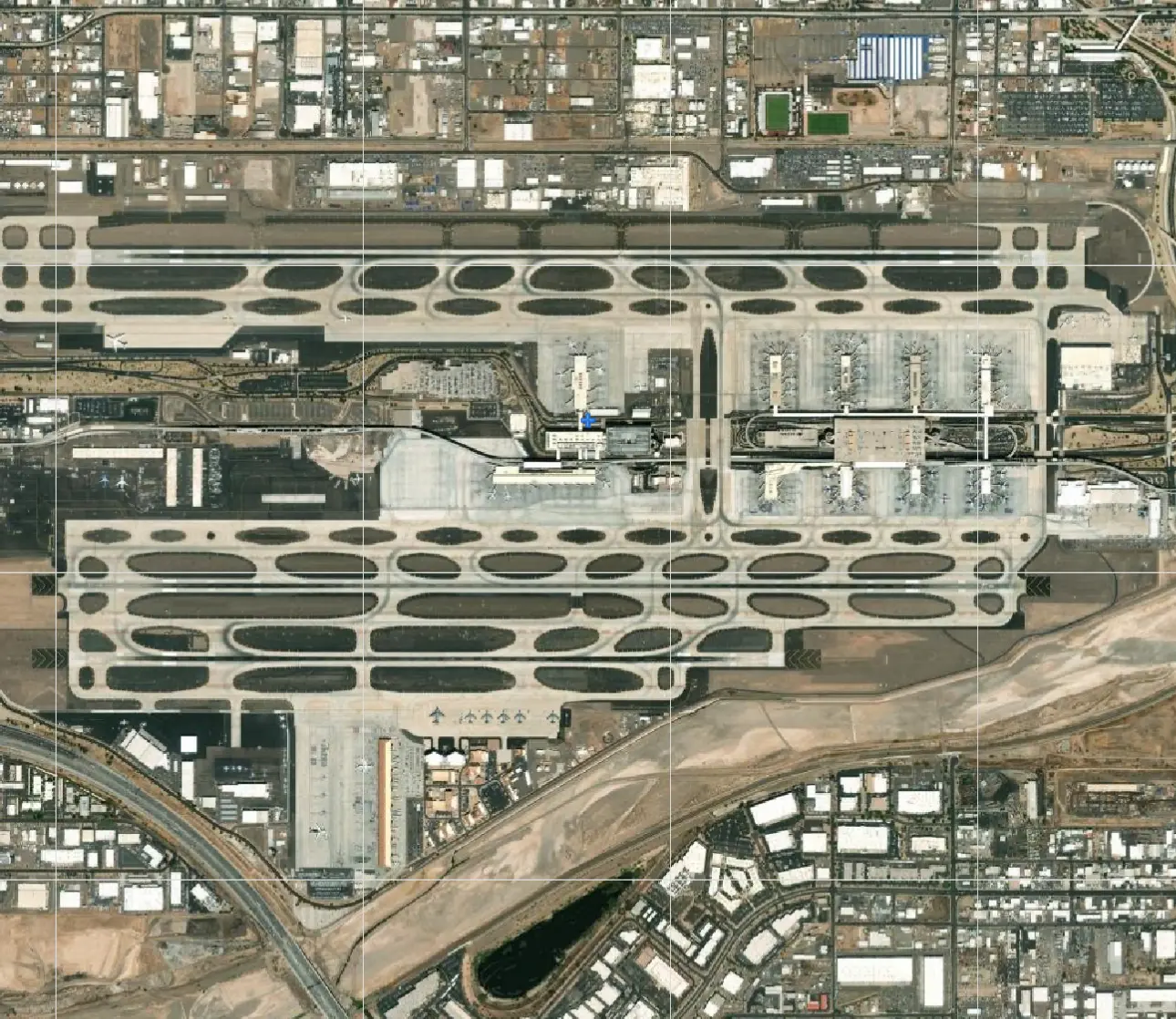 菲尼克斯(凤凰城)天港国际机场