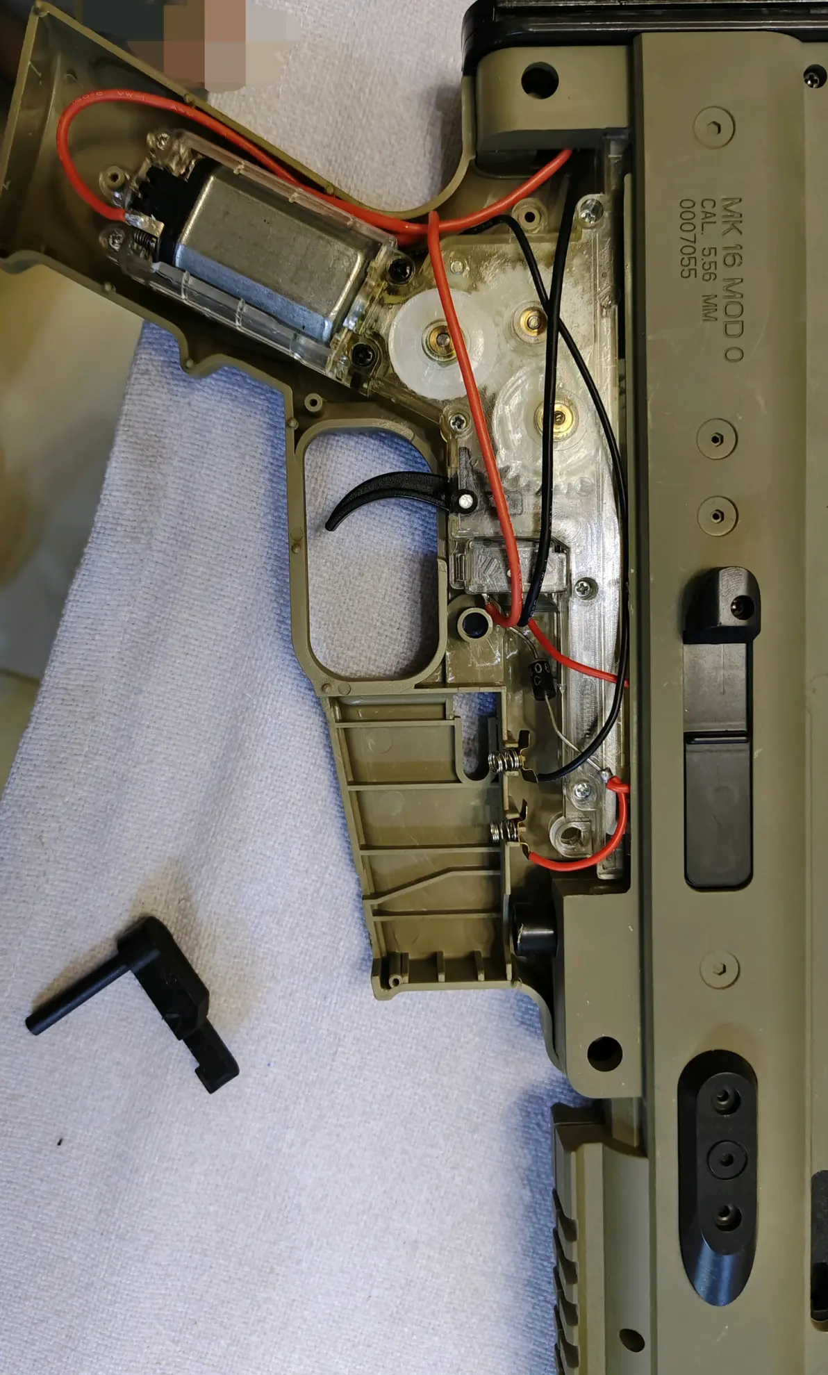 突然发现小时候玩的玩具是锦明scar