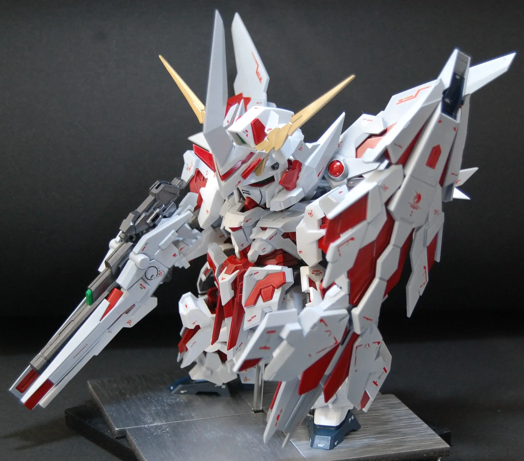 外国大神魔改的sd独角兽rex-0-1 レクスゼロ ワン - 哔哩哔哩