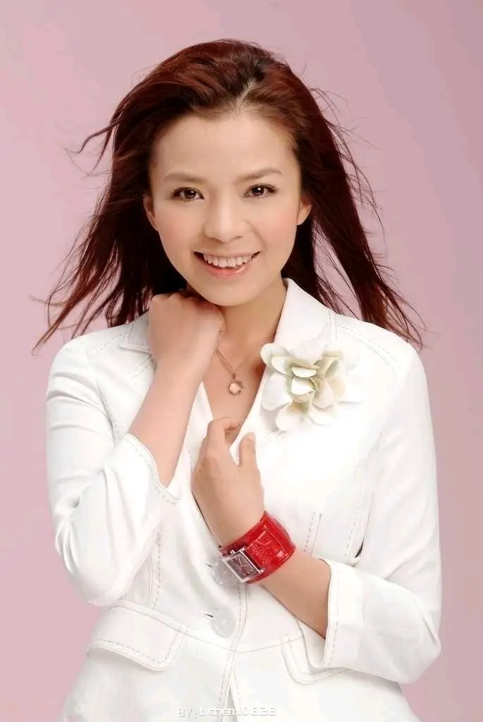 崔永元(饰演)继母杨晨(饰演)大女儿海霞(饰演)小女儿刚强(饰演)王子