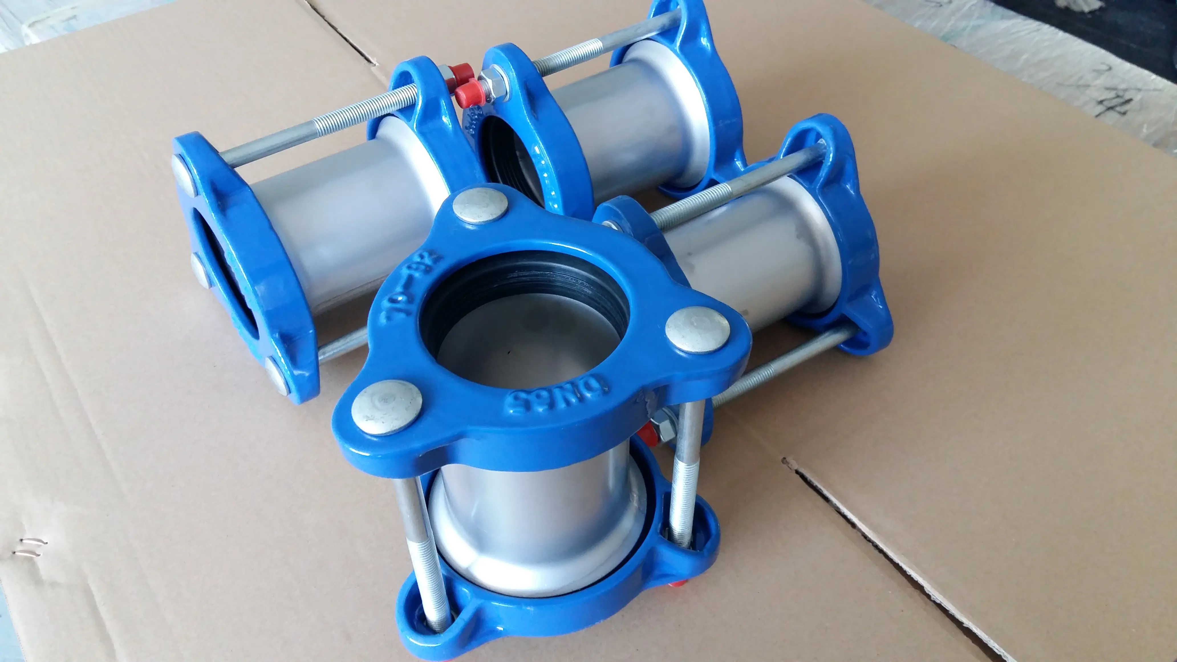 多功能管道连接器-管道柔性连接器