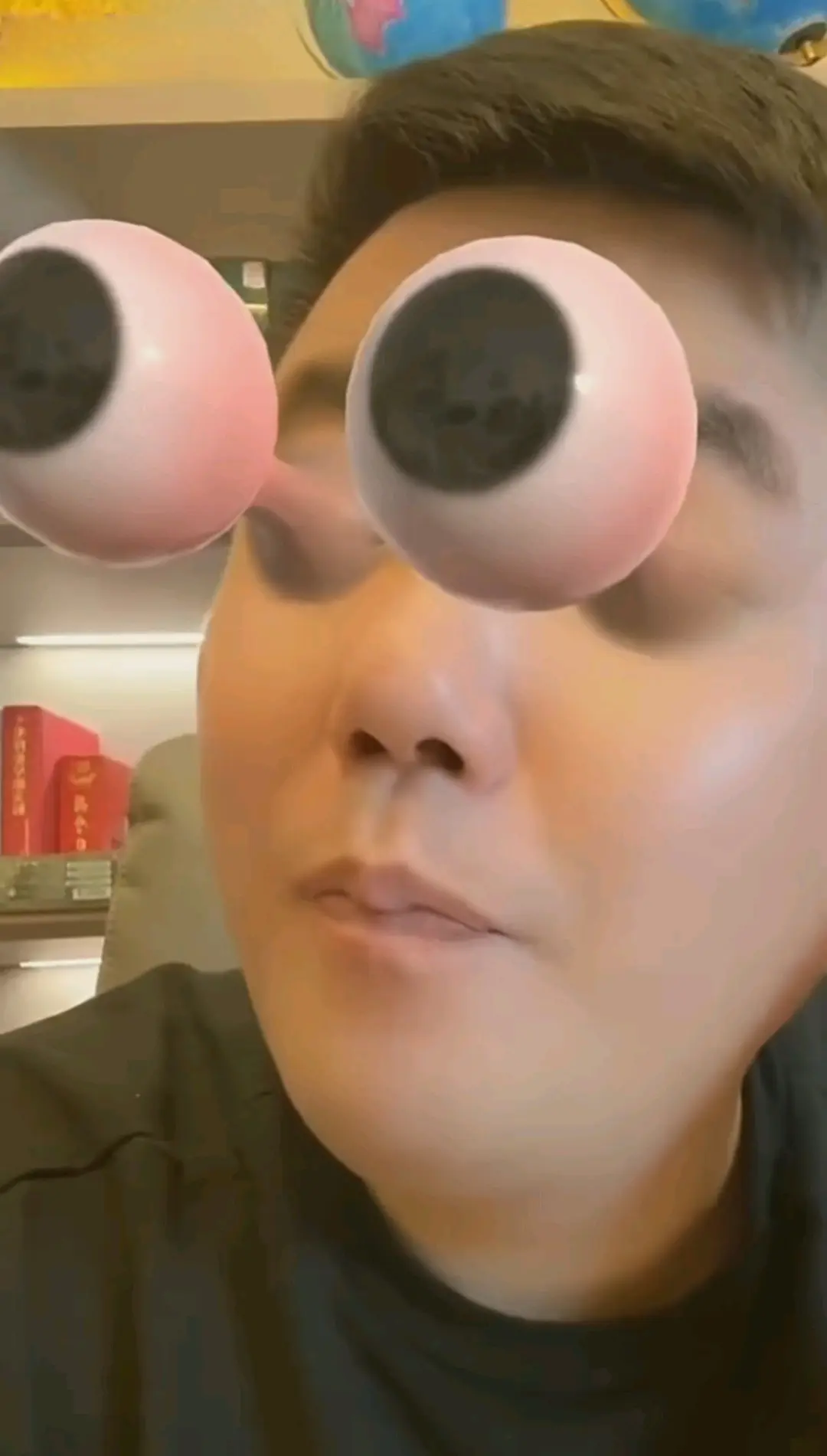 七哥本尊的大眼珠子表情包