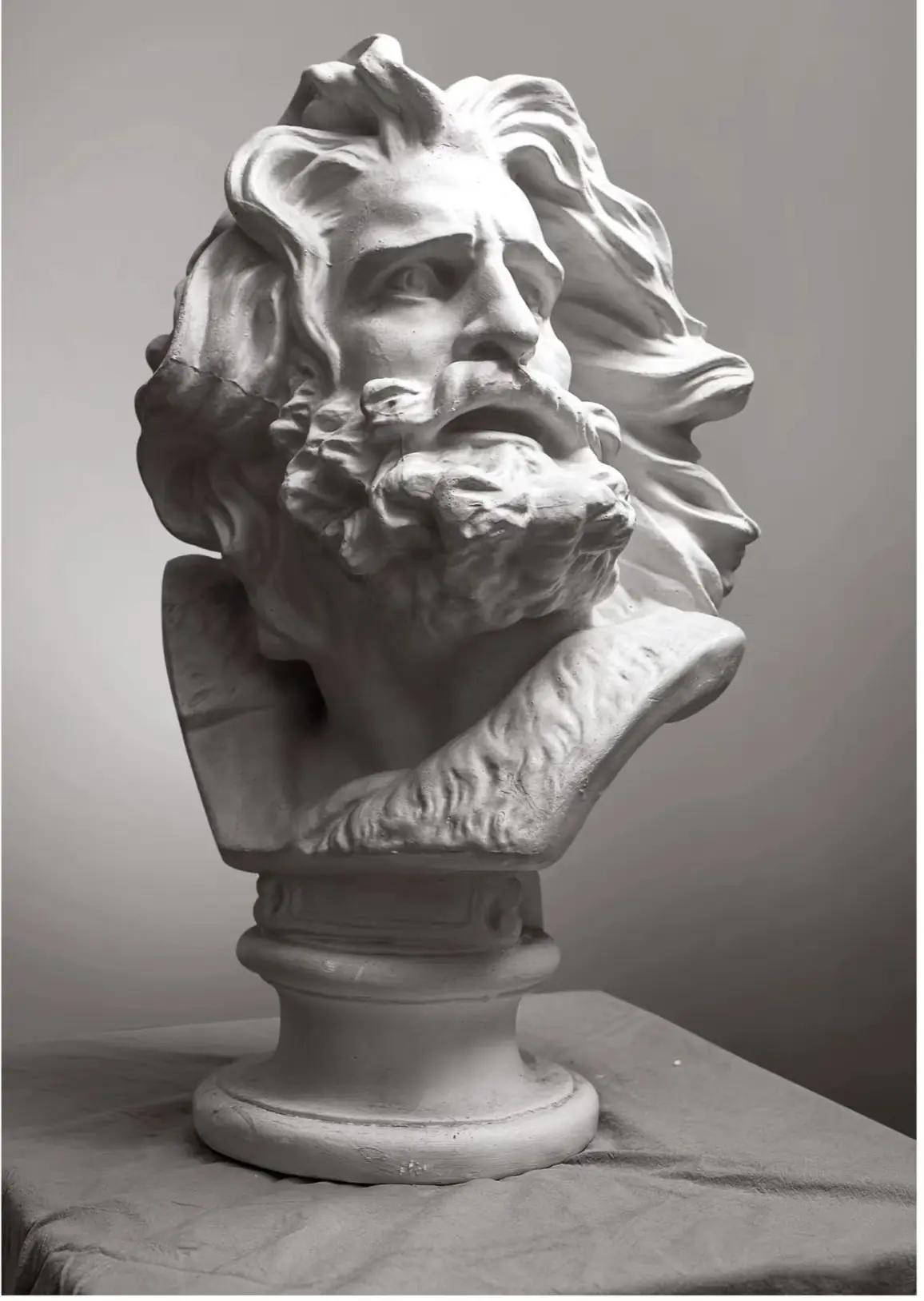 超详细步骤图:素描石膏像马赛步骤图!