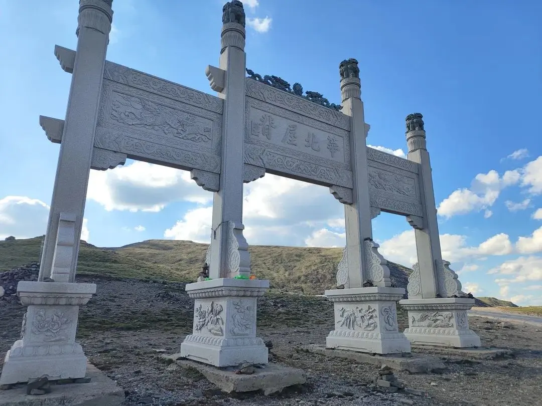 中国十大经典路线之一,此生必走一次的朝圣之路!