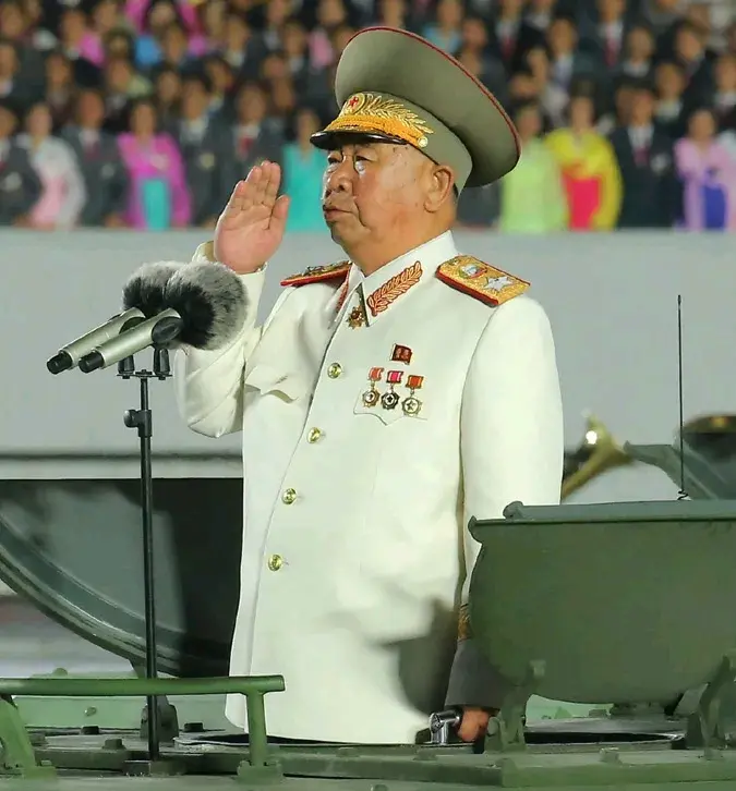 2020以来出现的朝鲜人民军元帅军服