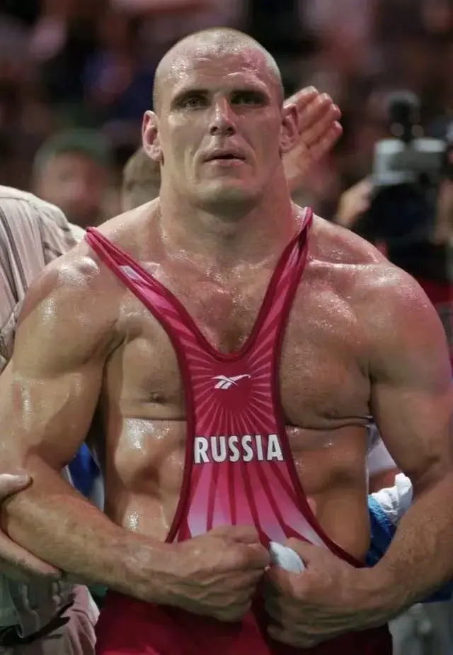 林甚至在1988的奥运会中有一位匈牙利的选手因惧怕卡列林托举当场认输