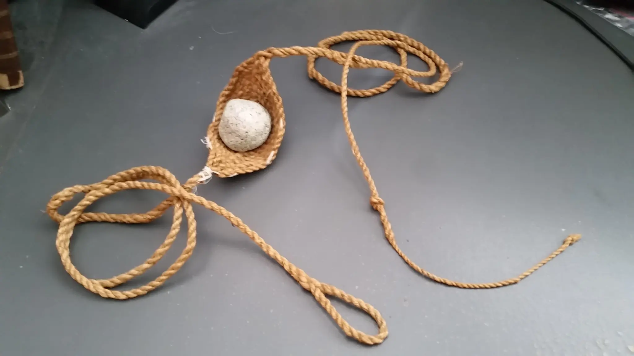 三,投石索的制作