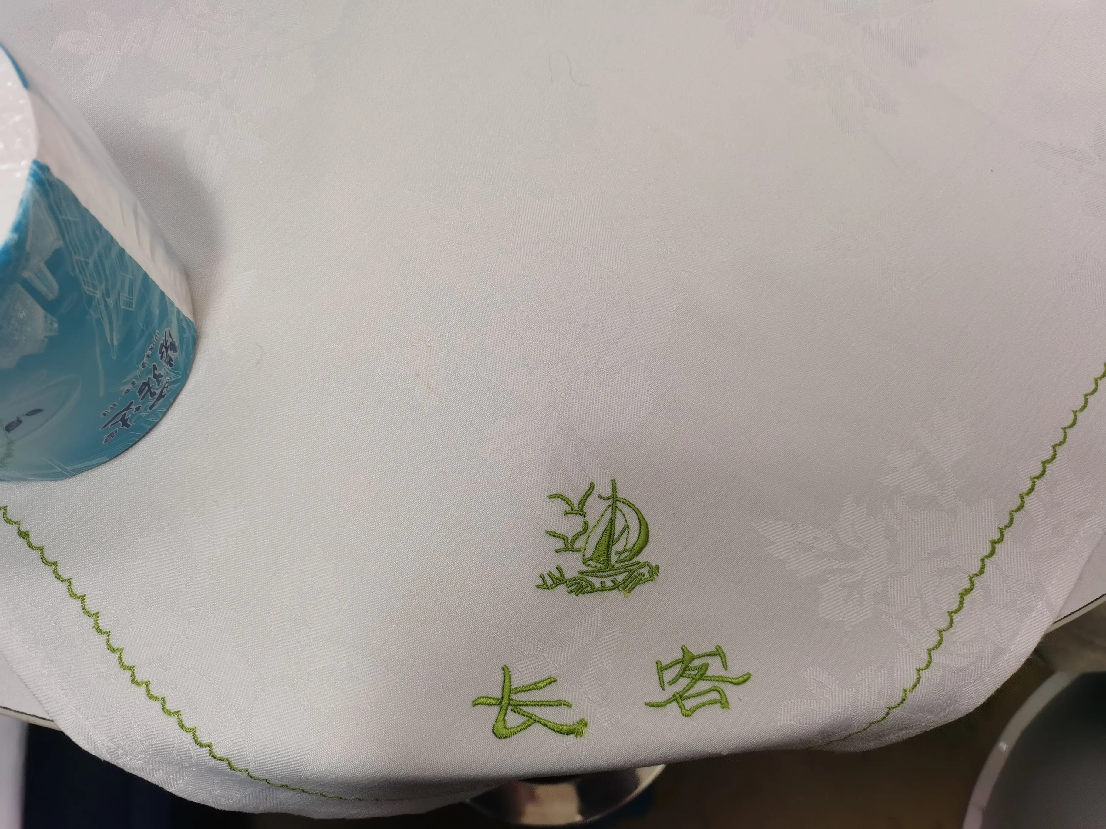 回到咱所乘坐的z247次,这趟车还配有高级软卧,rw19t车厢这组车底奢华