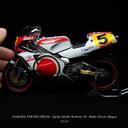 YAMAHA YZR500 (OWA8) Lucky Strike Roberts #5 