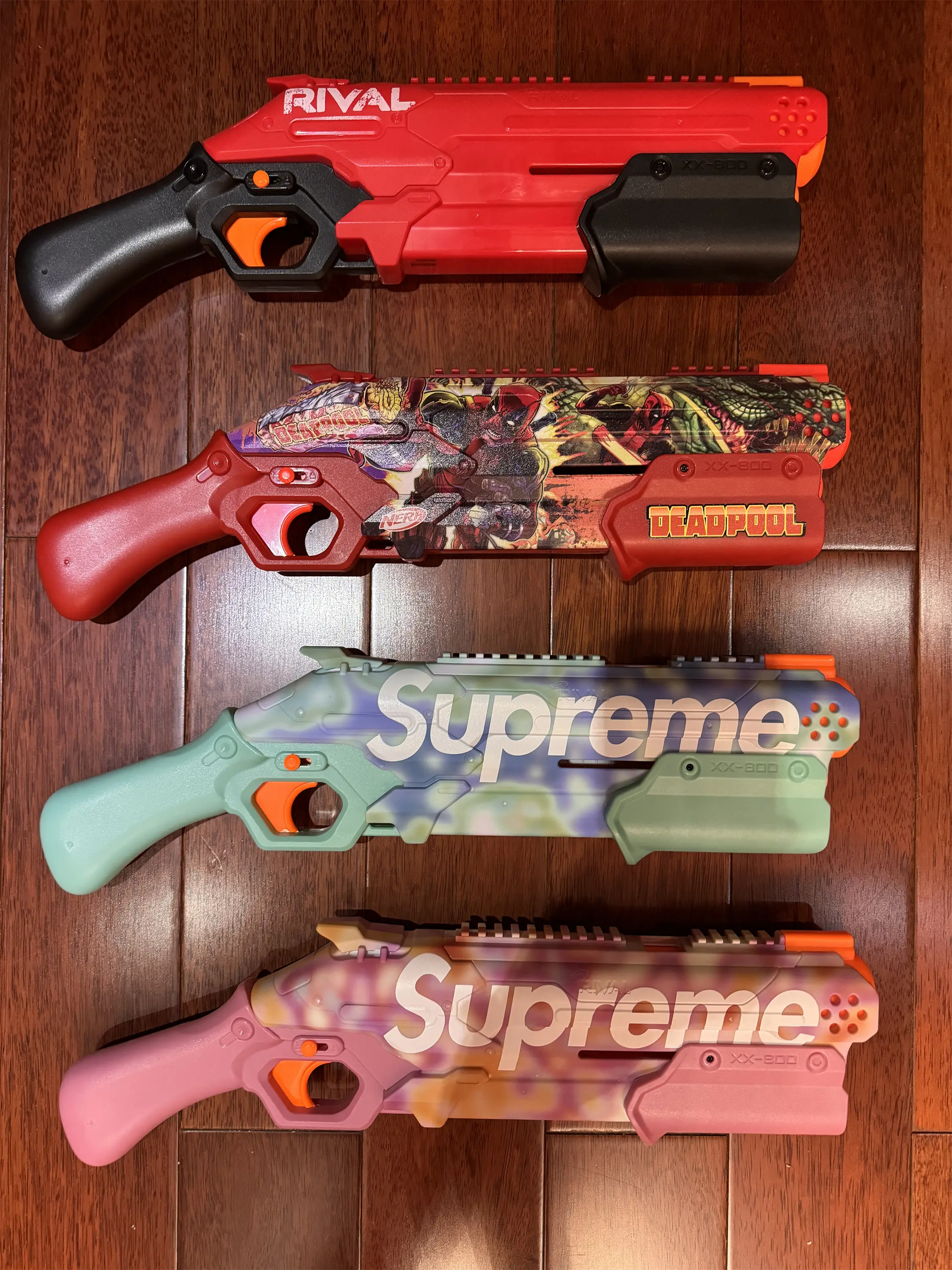 【情报】今年竞争者终于不再是二重奏 nerf漫威联名 死侍发射器