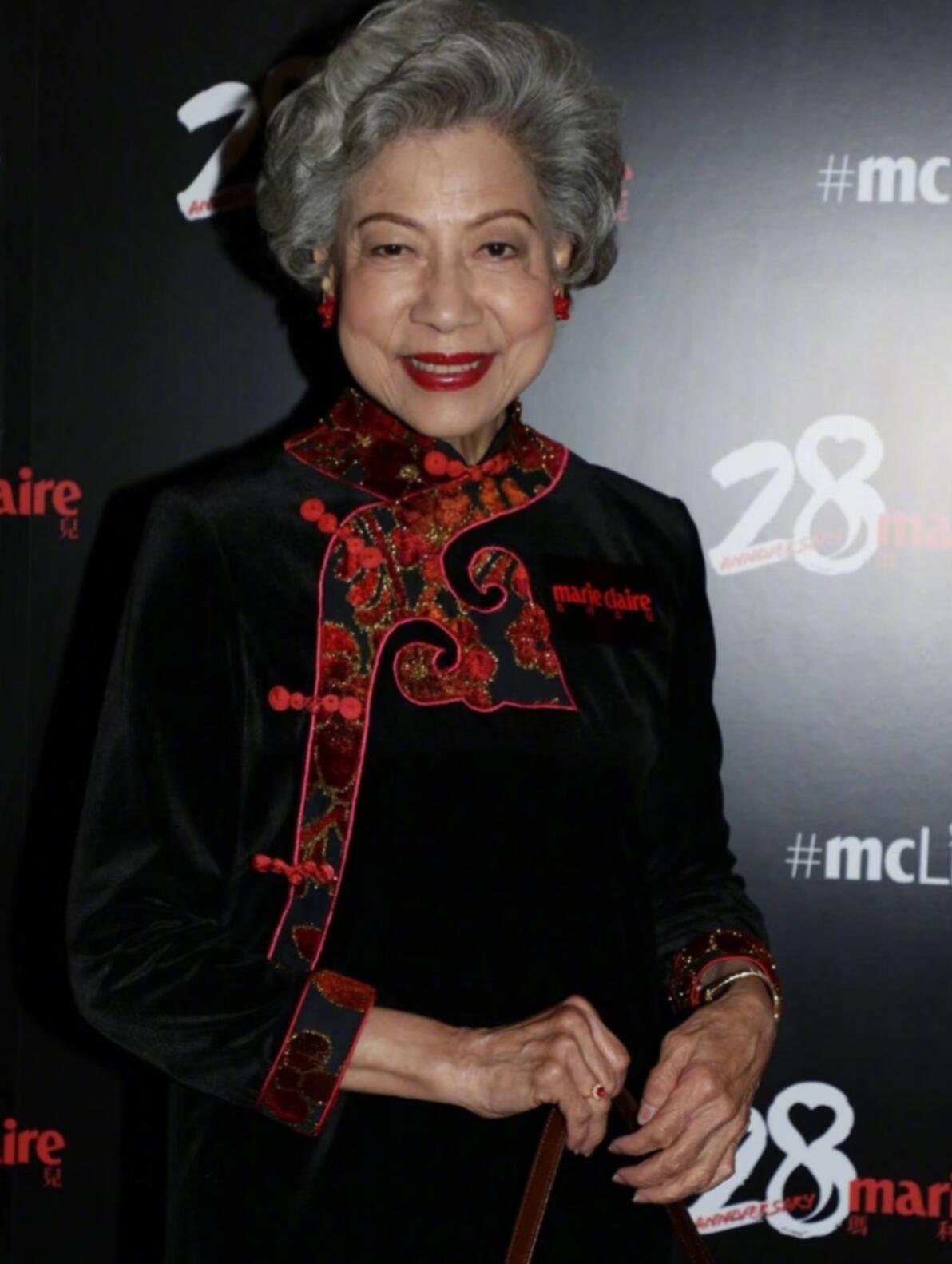 香港老戏骨周骢因肺炎去世，TVB艺人接连悼念，70年老友胡枫称有心理准备 - 哔哩哔哩