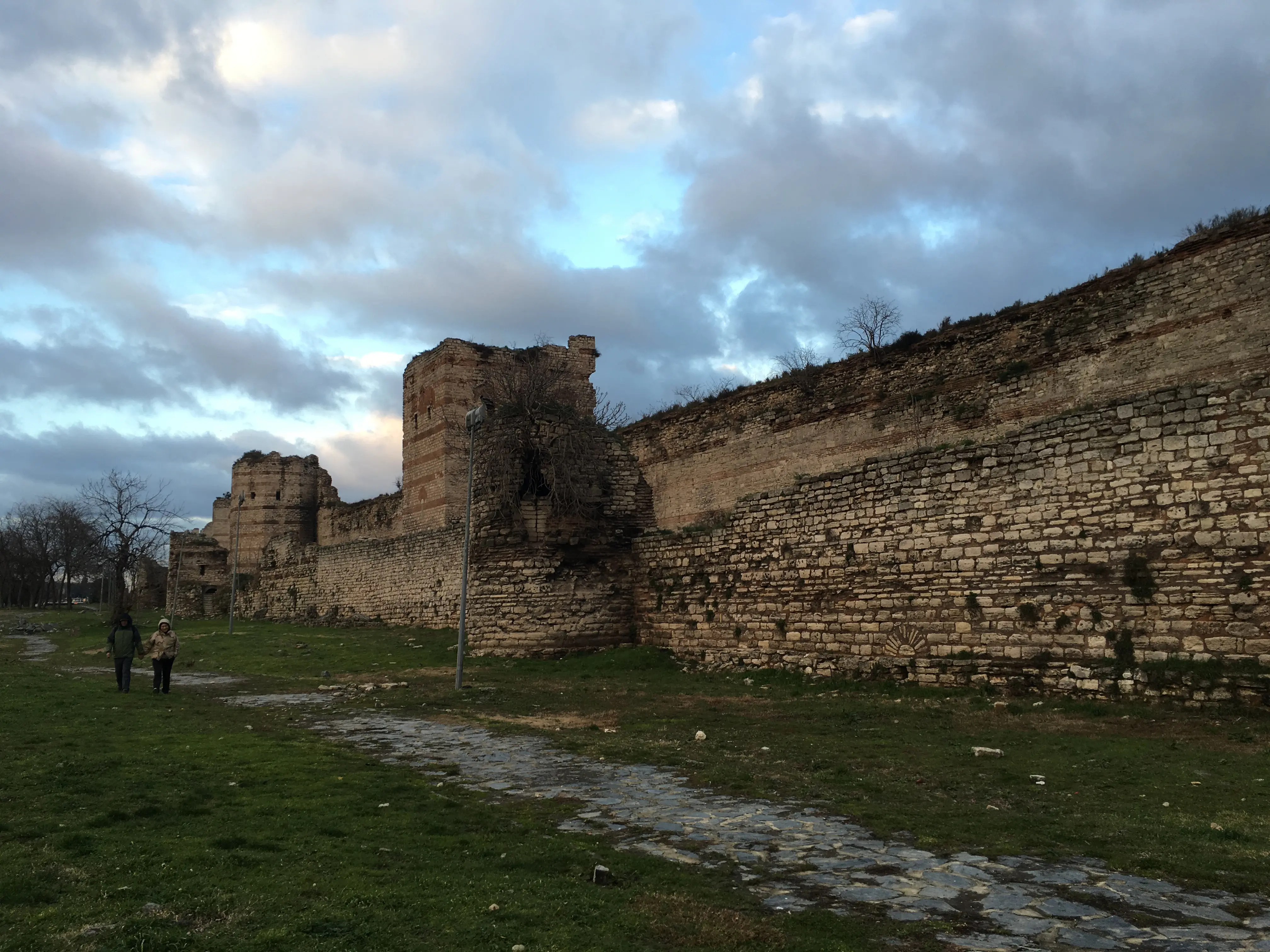 伊斯坦布尔 的城墙 citywalk(2) - 哔哩哔哩