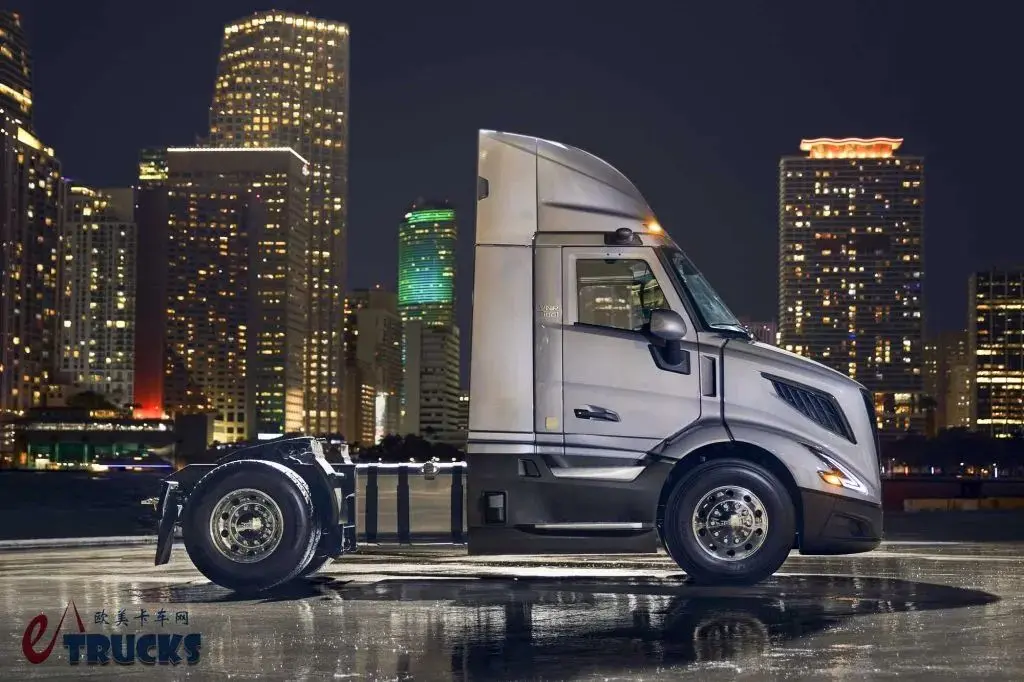 外观动力双升级,生活舱体验更豪华!新一代沃尔沃vnr长头卡车来袭