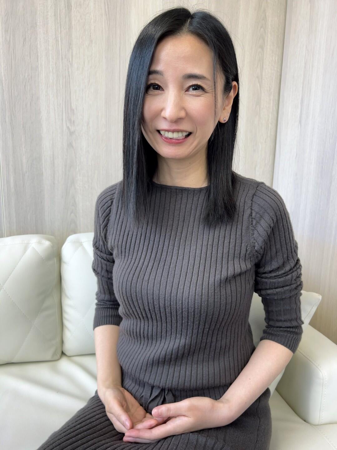 每天分享一个美女——月野百合 哔哩哔哩