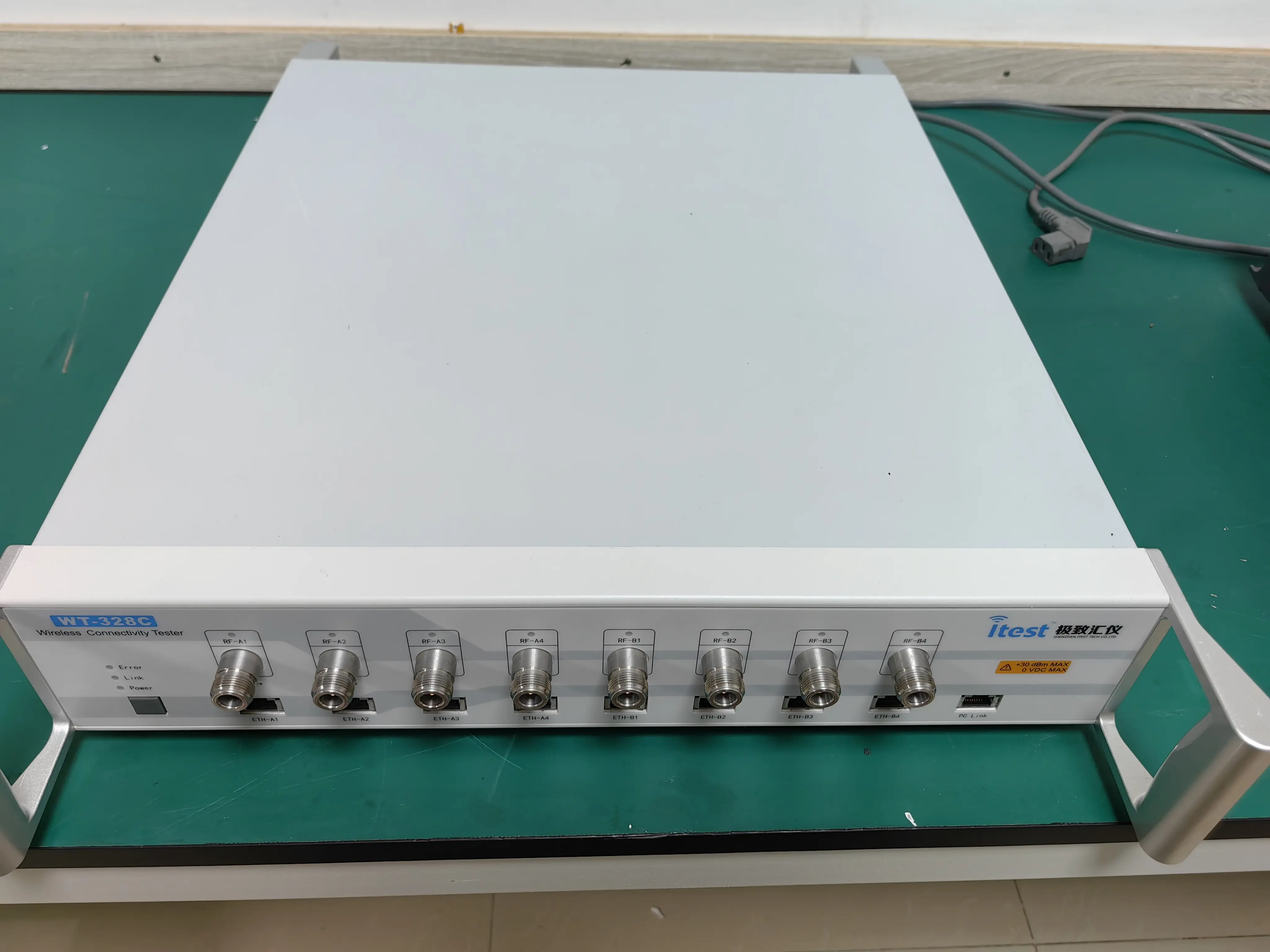 是一款面向wlan产品生产测试的仪器,支持400m-6g频段的射频信号测试