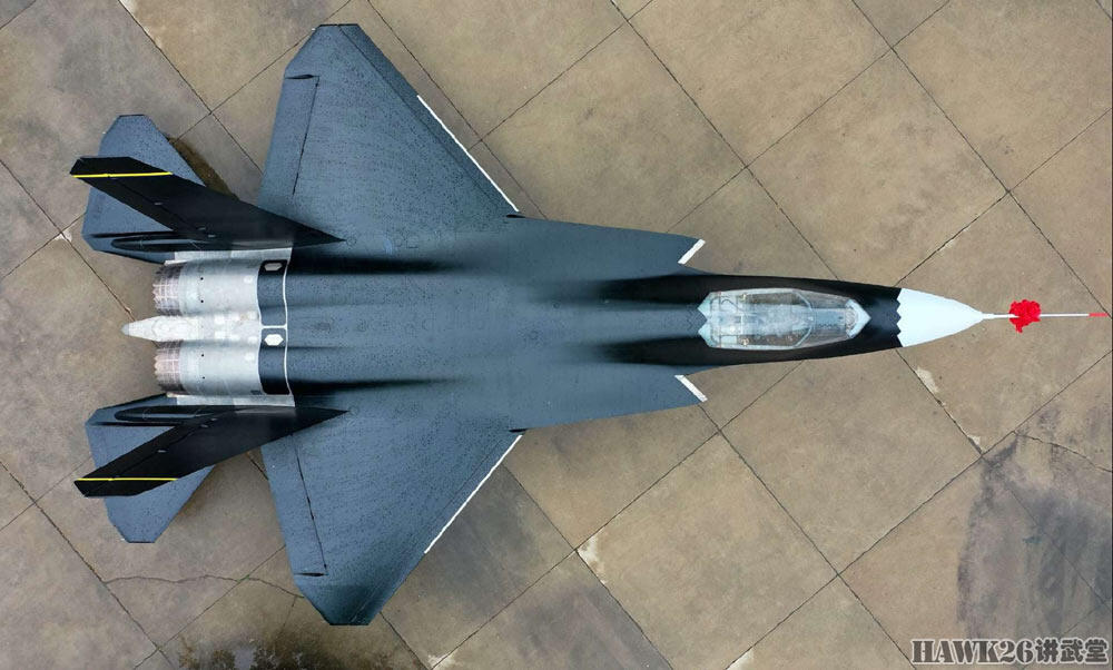 海外谈中国:歼-35A中型隐形多用途战斗机发布会 与F-35有何区别? - 哔哩哔哩