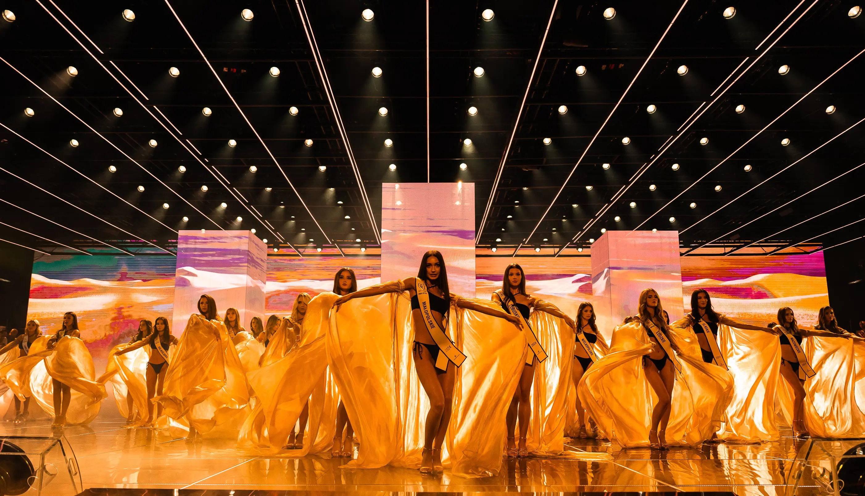 2024波兰小姐选美盛典圆满落幕 relleciga比基尼璀璨加冕美丽盛宴