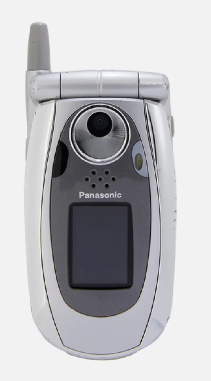 x700 是松下制造的两款 symbian os 手机中的第一款,另一款是松下 x