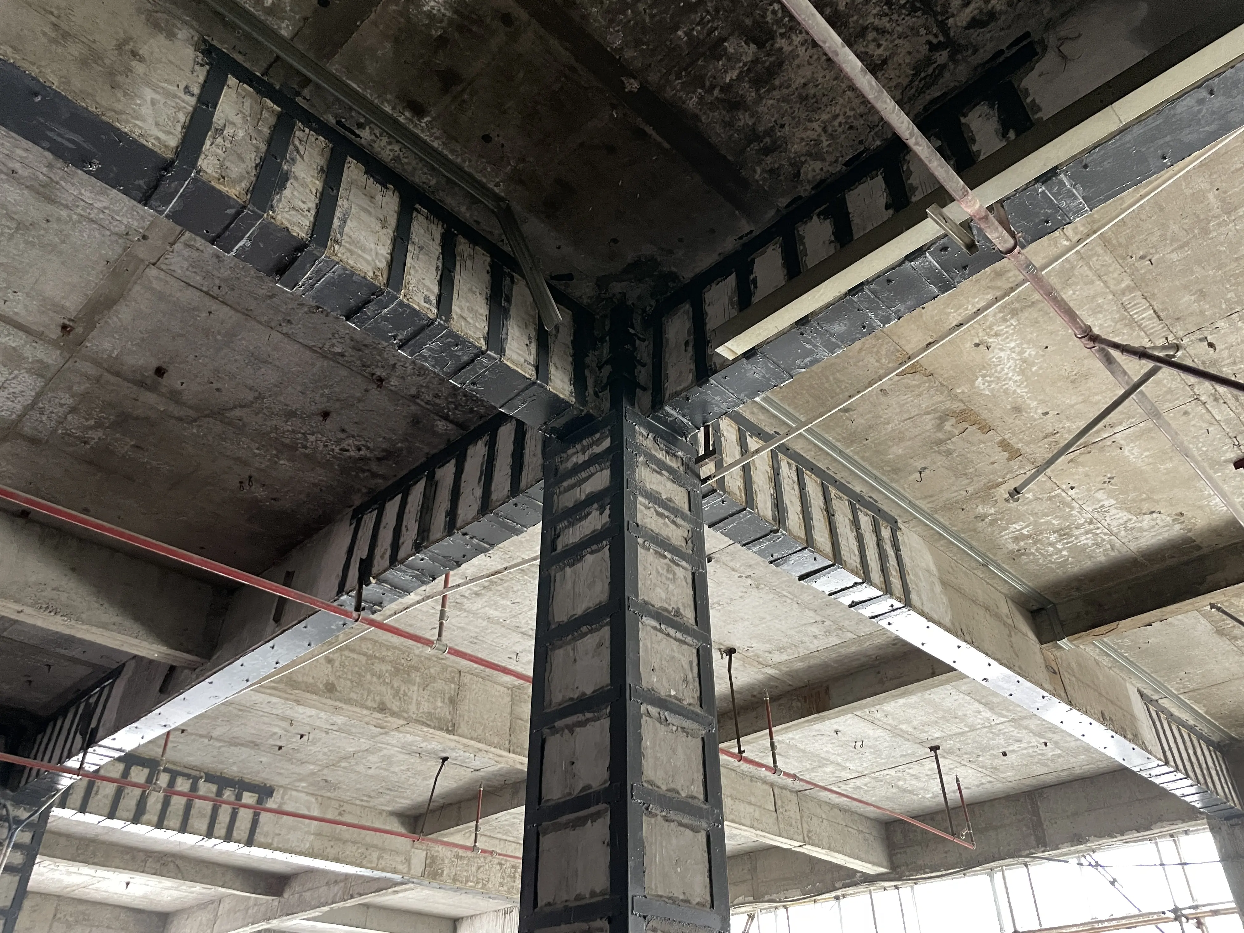 强化厂房结构安全:厂房排架柱加固方法及加固要点