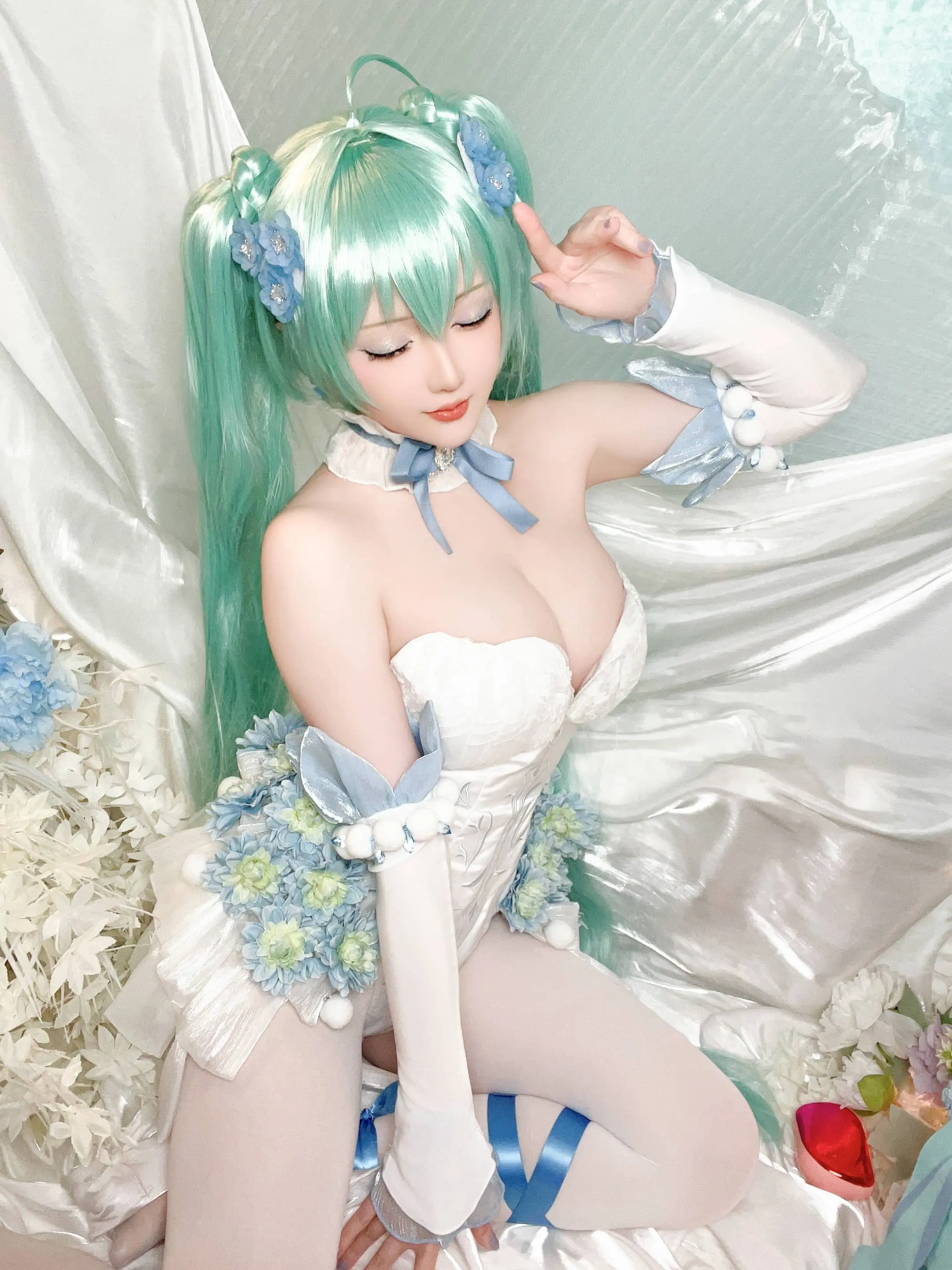 星之迟迟 - 初音未来 粉蝶花精灵