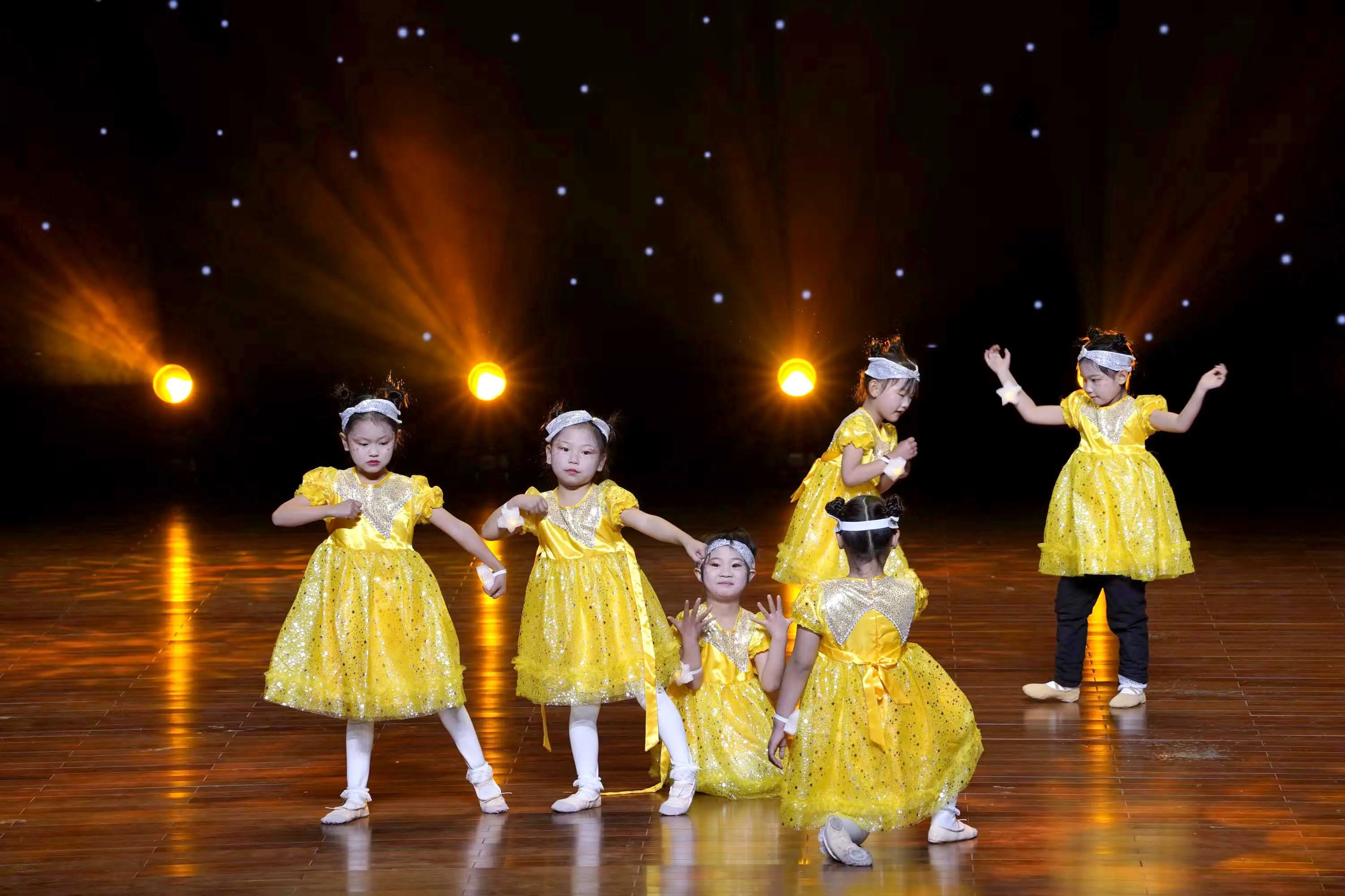 山东少儿春晚聊城赛区照片/视频直播