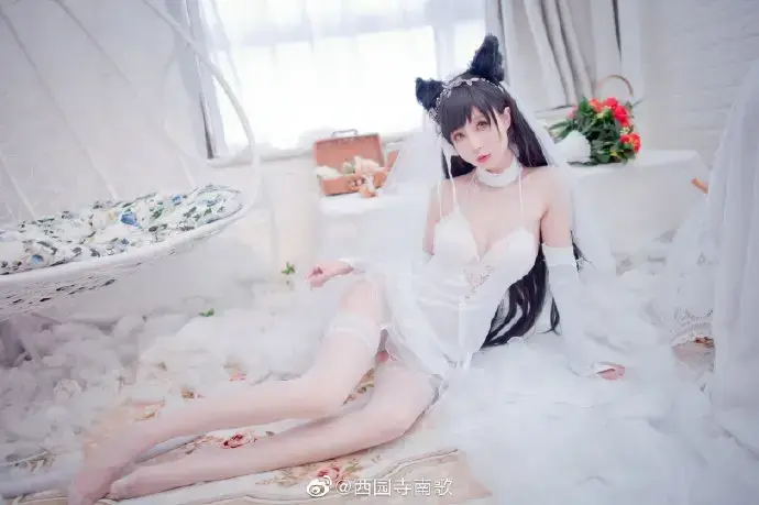【cos正片】 碧蓝航线 爱宕 犬 白花的誓言cos 婚纱ver cn西园寺南歌