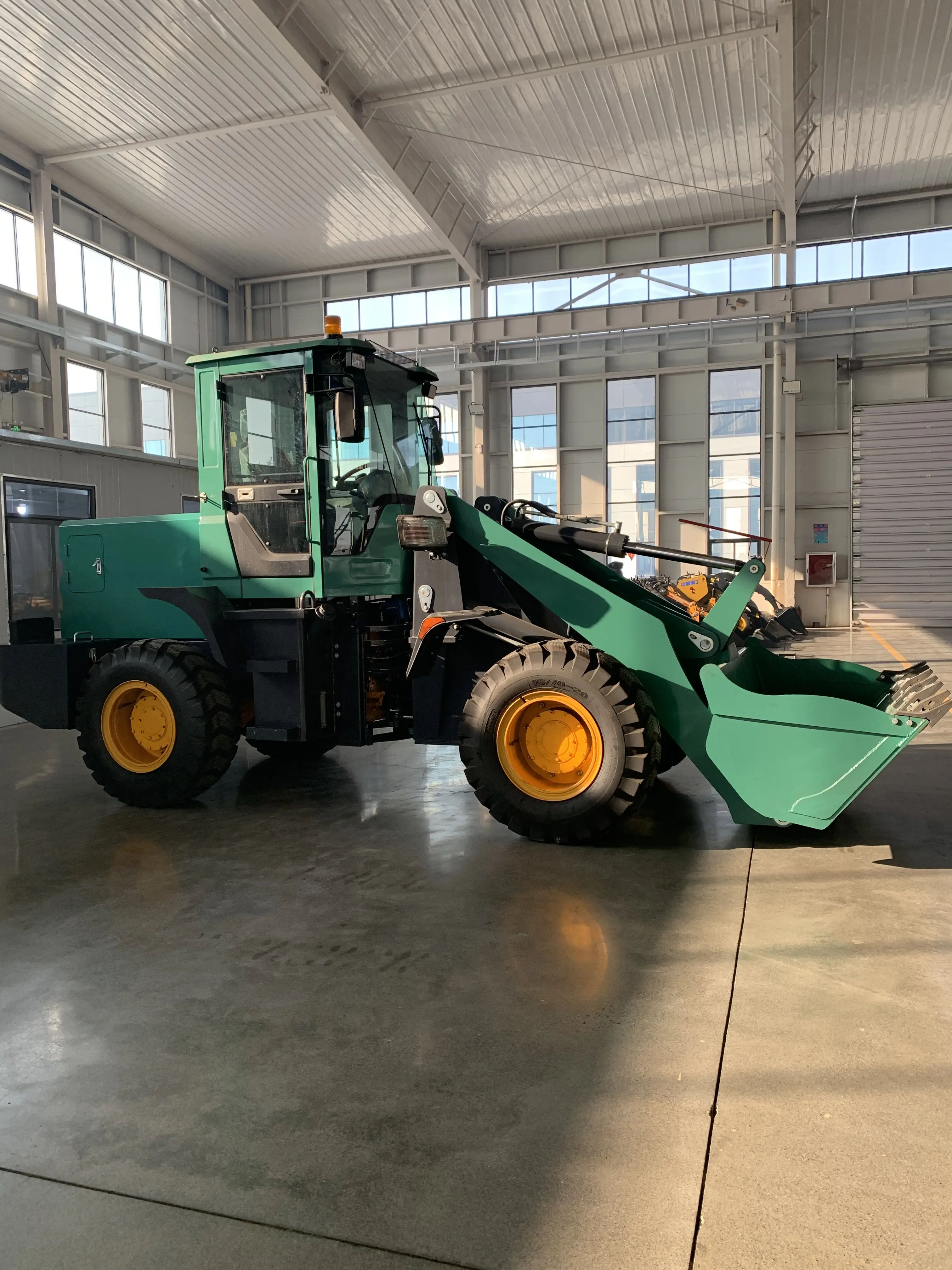 电动装载机纯电动铲车厂家