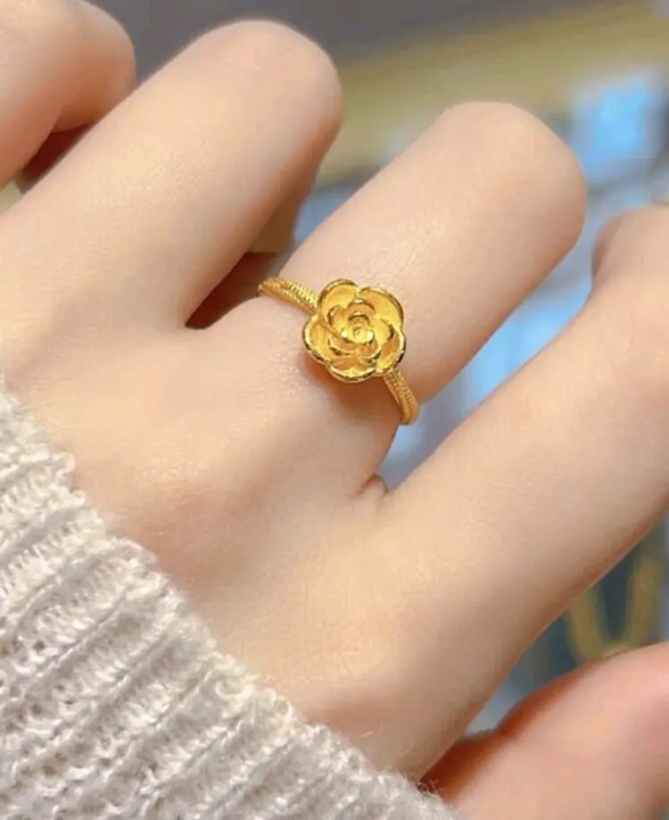 足金玫瑰花戒指寓意