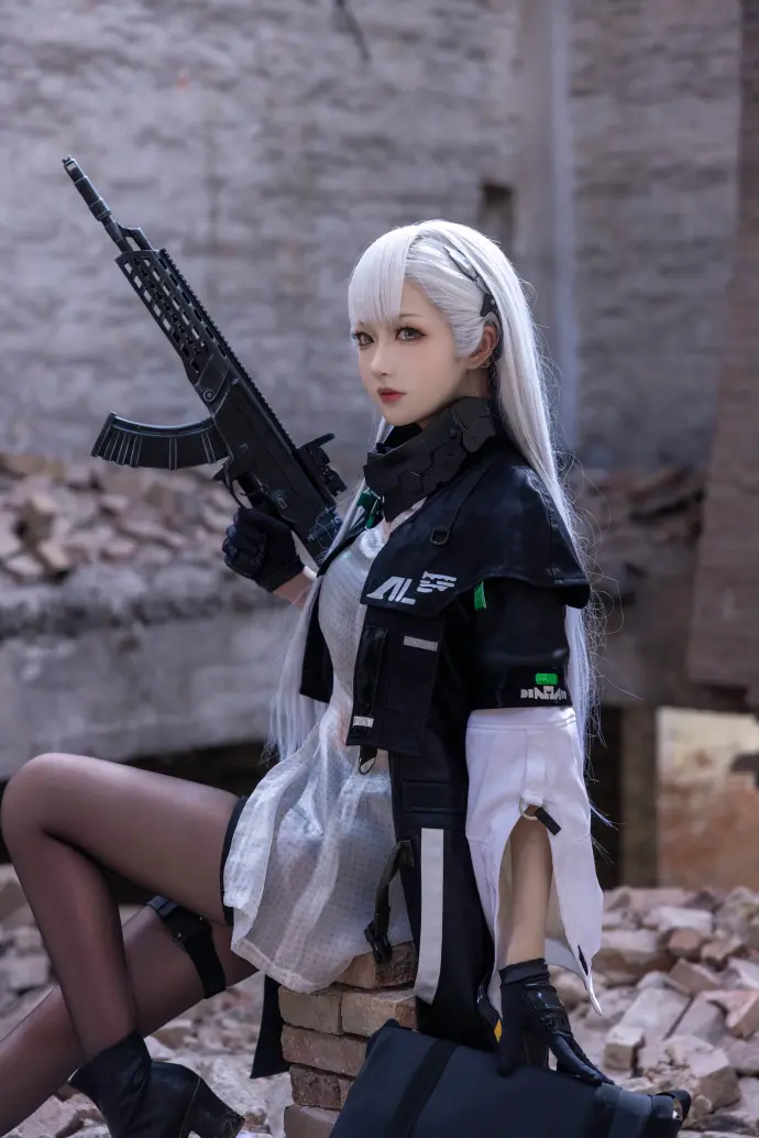 cos:少女前线托洛洛cosplay正片16p-小南宫zzz - 哔哩哔哩
