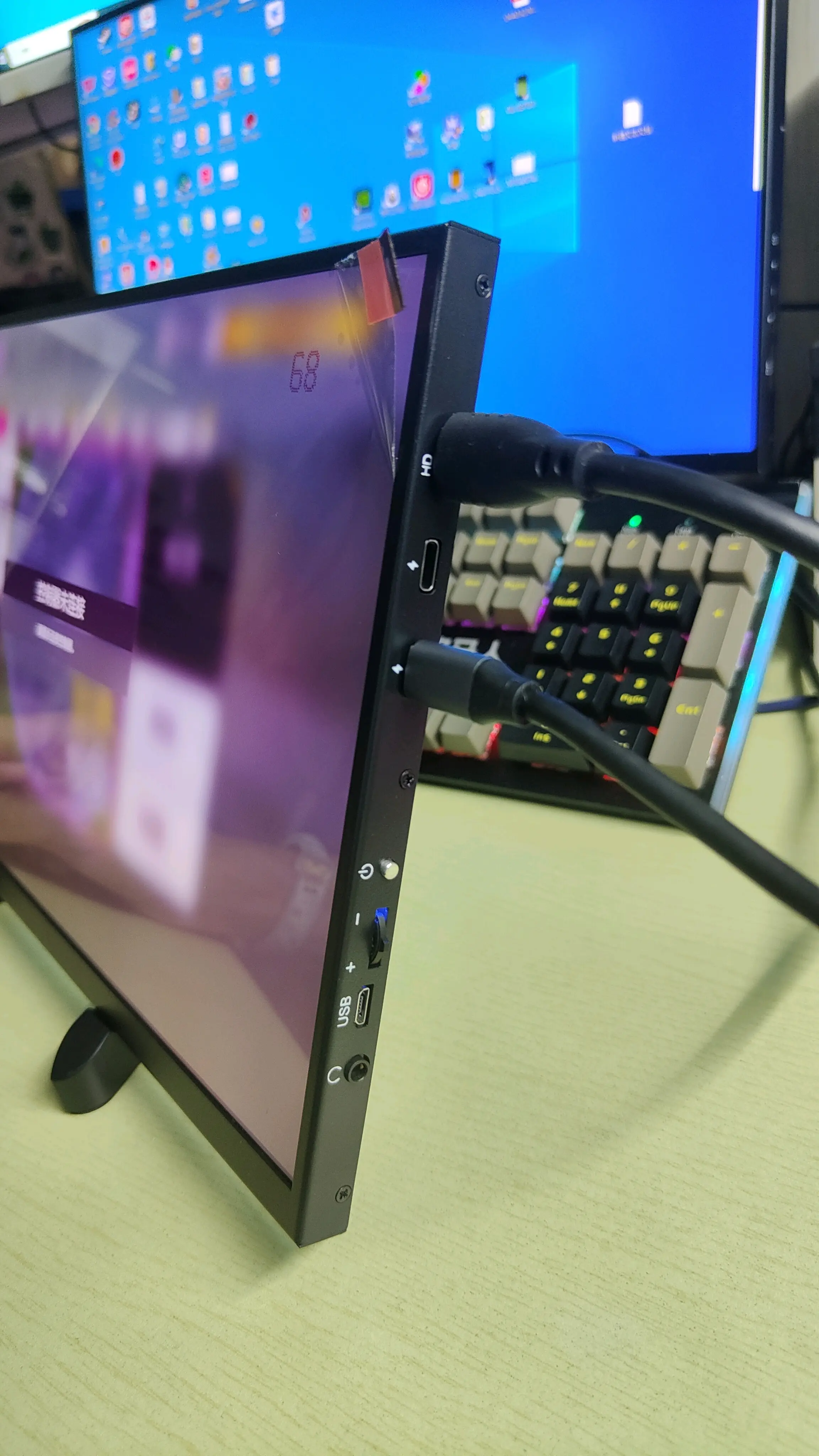 14寸4k小尺寸便携屏(4k显示器)