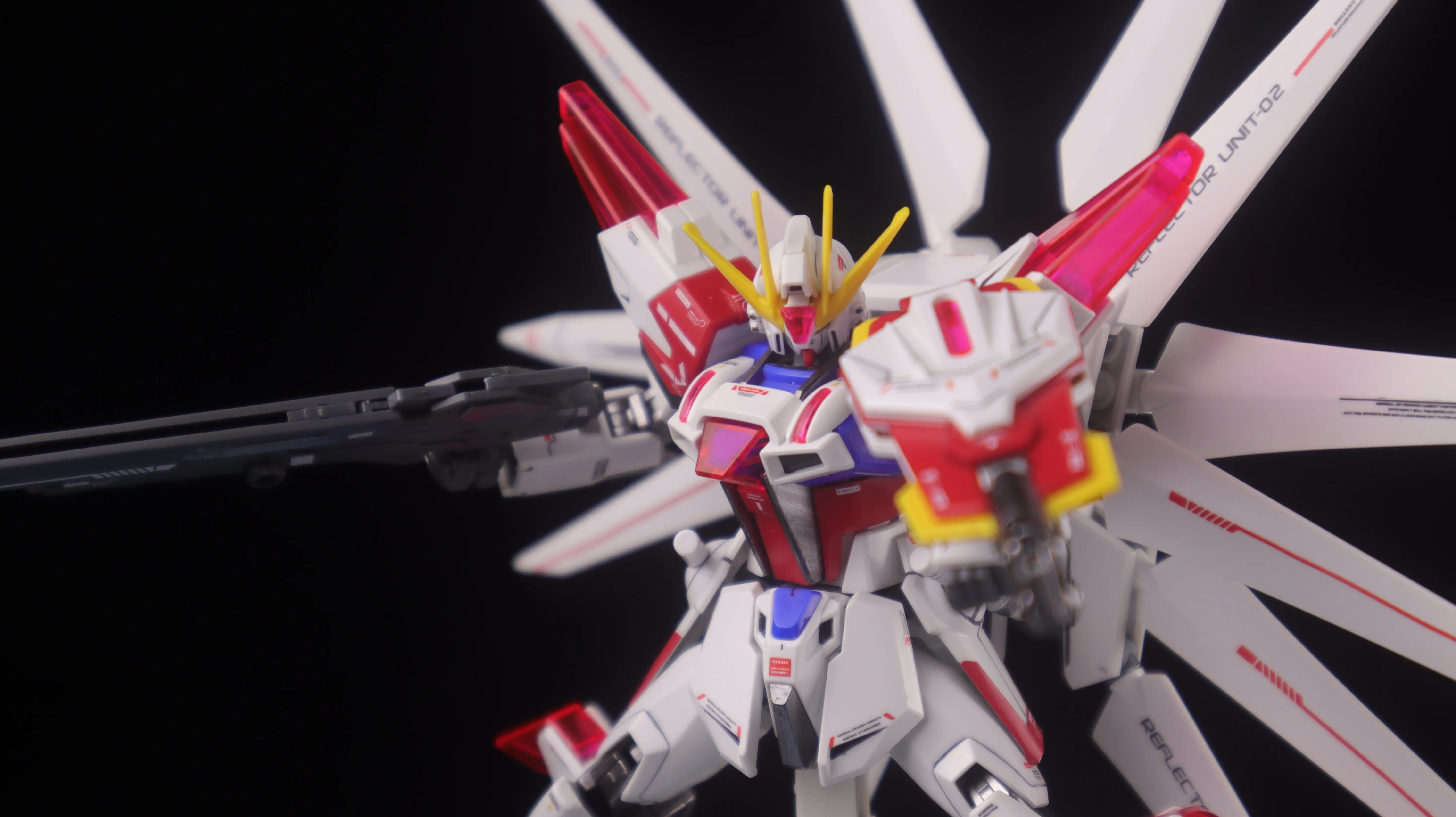 万代hg 创制强袭 银河宇宙 【伦仔玩高达 】 - 哔哩哔哩