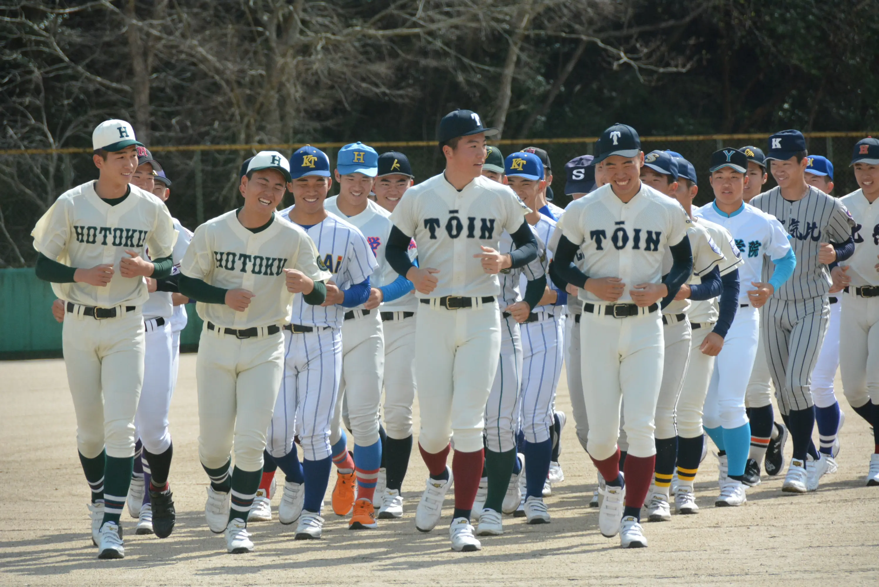 日本u18棒球代表队候补选手的强化集训,在奈良县开始,选拔出的高中